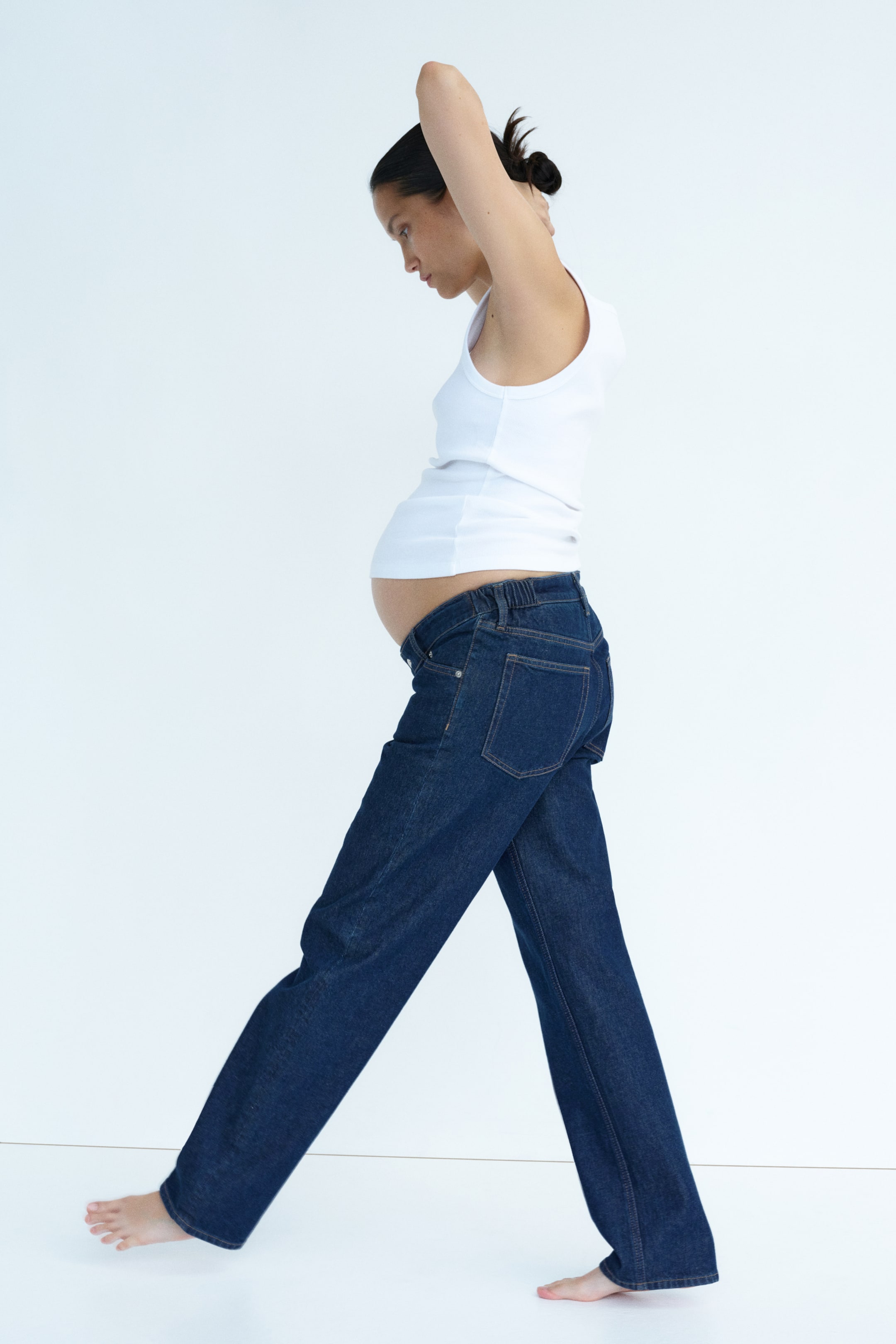 MAMA Straight Low-Waist Jeans