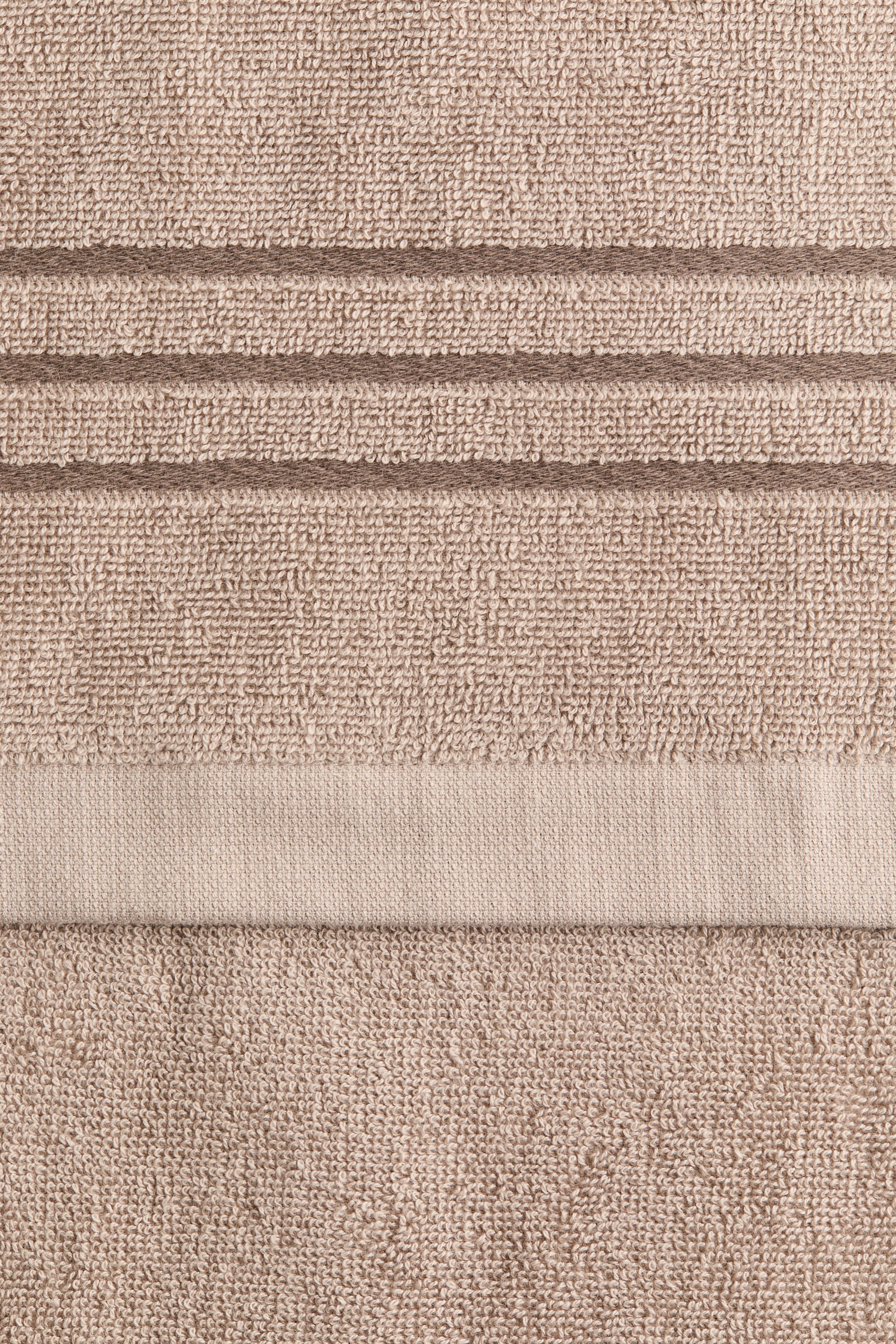 Serviette de bain en coton éponge