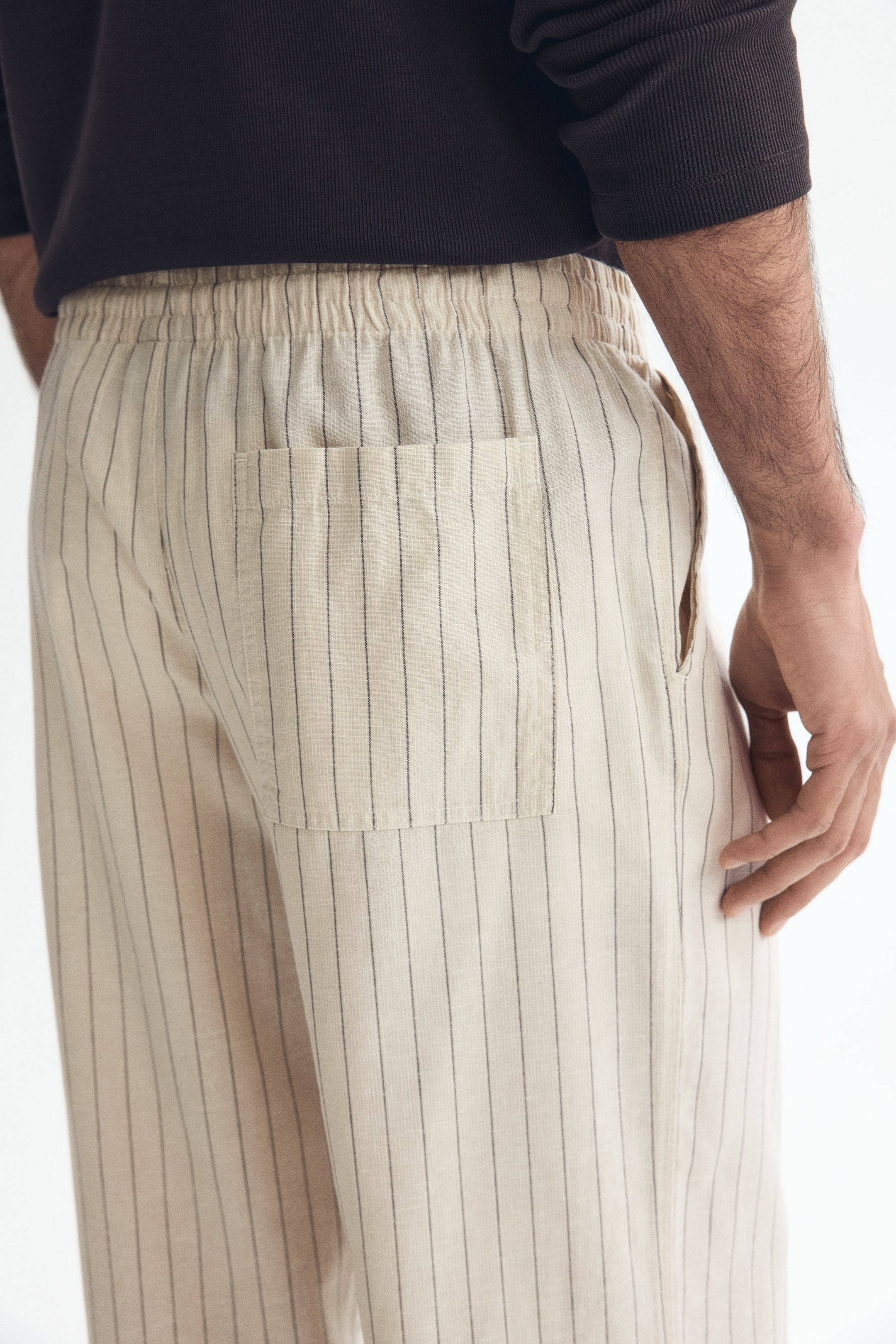 Мужские брюки H&M Relaxed-Fit Linen-Blend Pants — фото 5