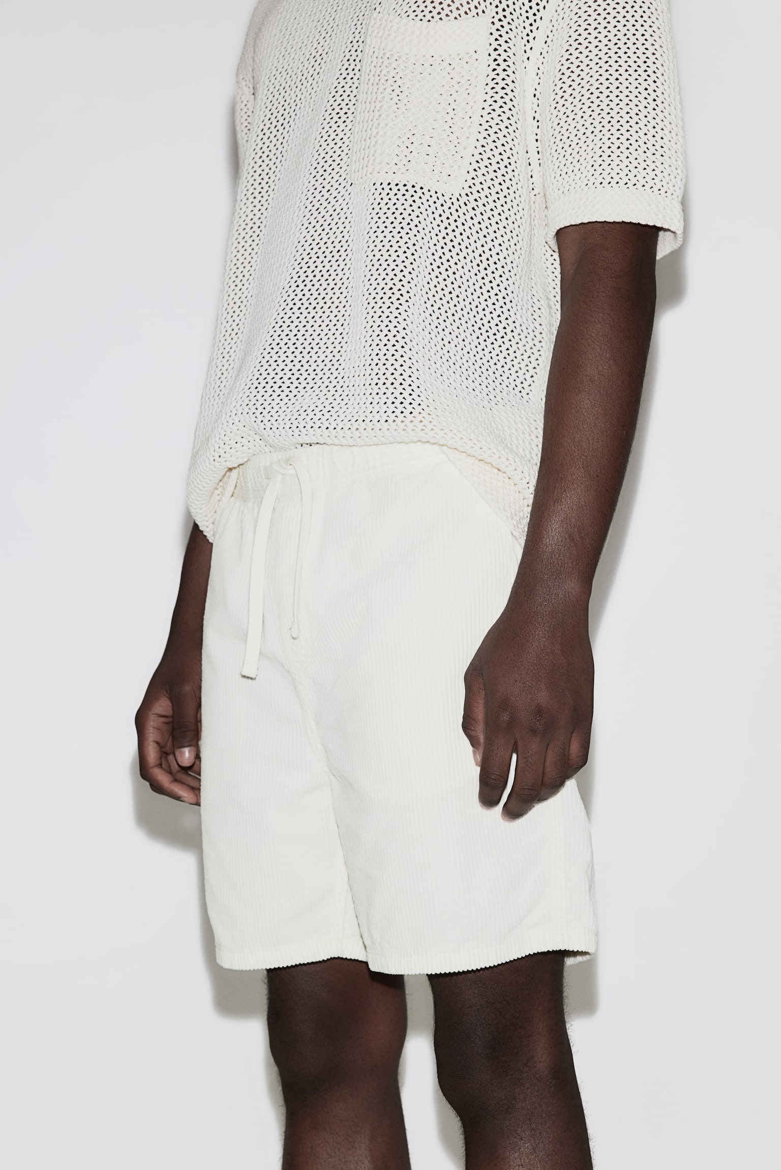 Regular Fit Corduroy shorts - White/Black - 4