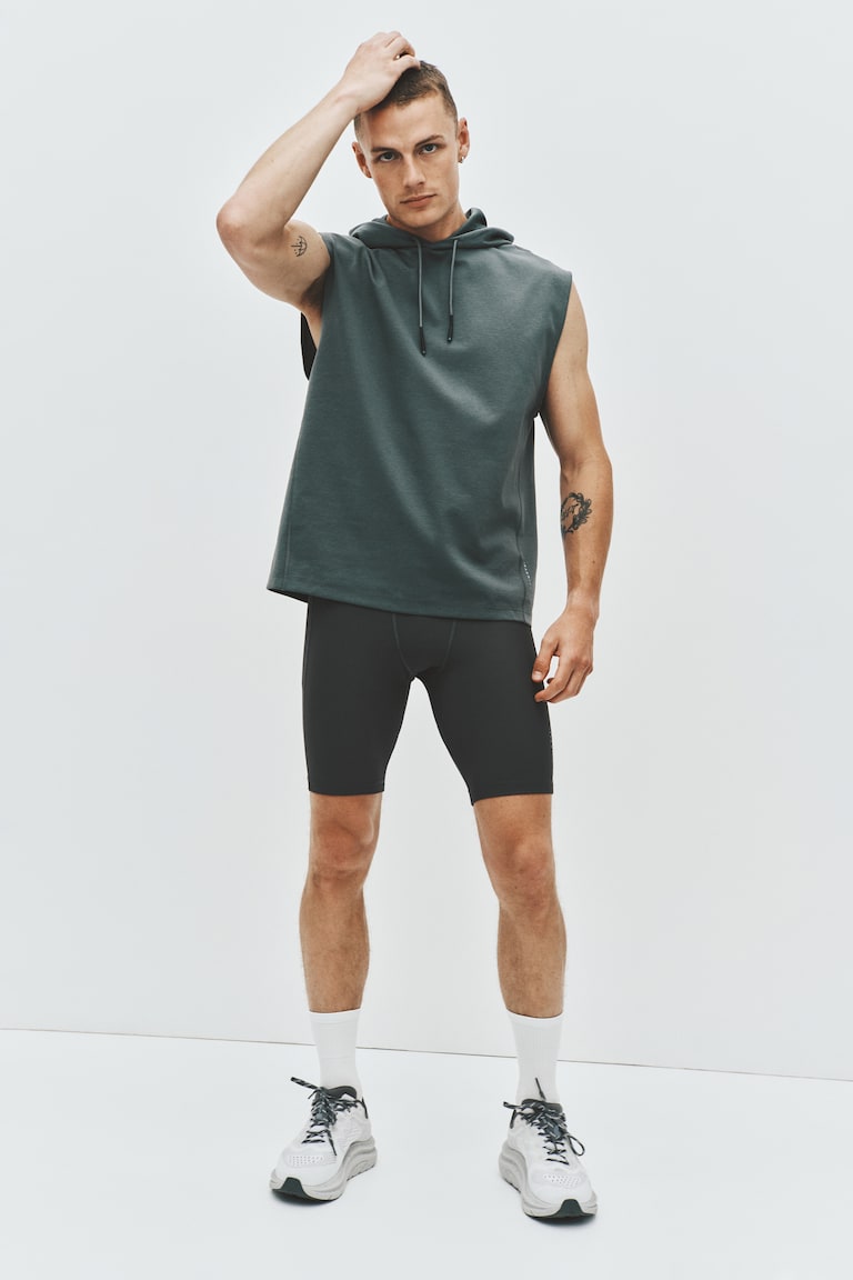 Sportski prsluk s kapuljačom Regular Fit DryMove™
