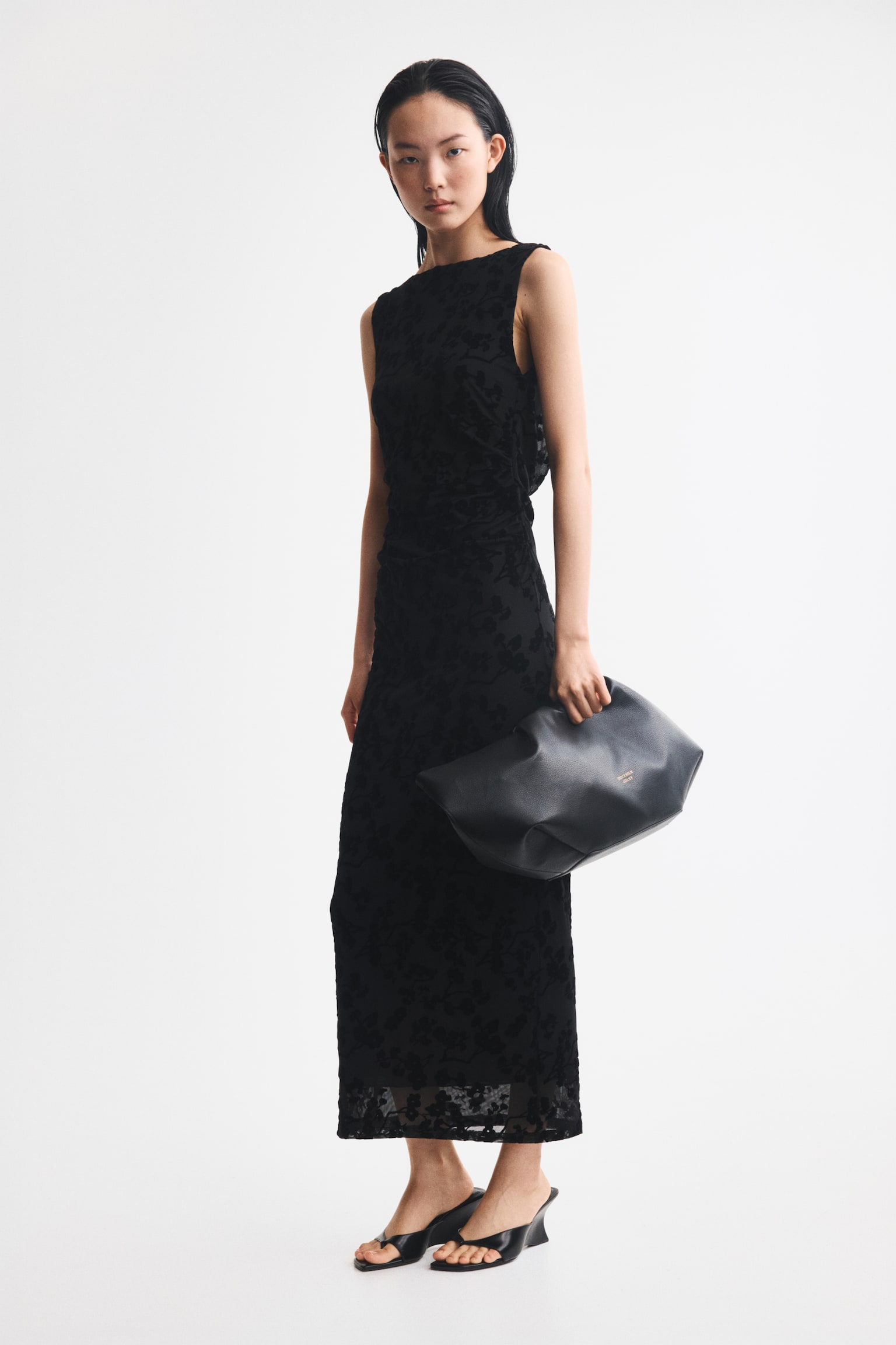 Bodycon-klänning med flocktryck - Svart/Mörk dimturkos - 1