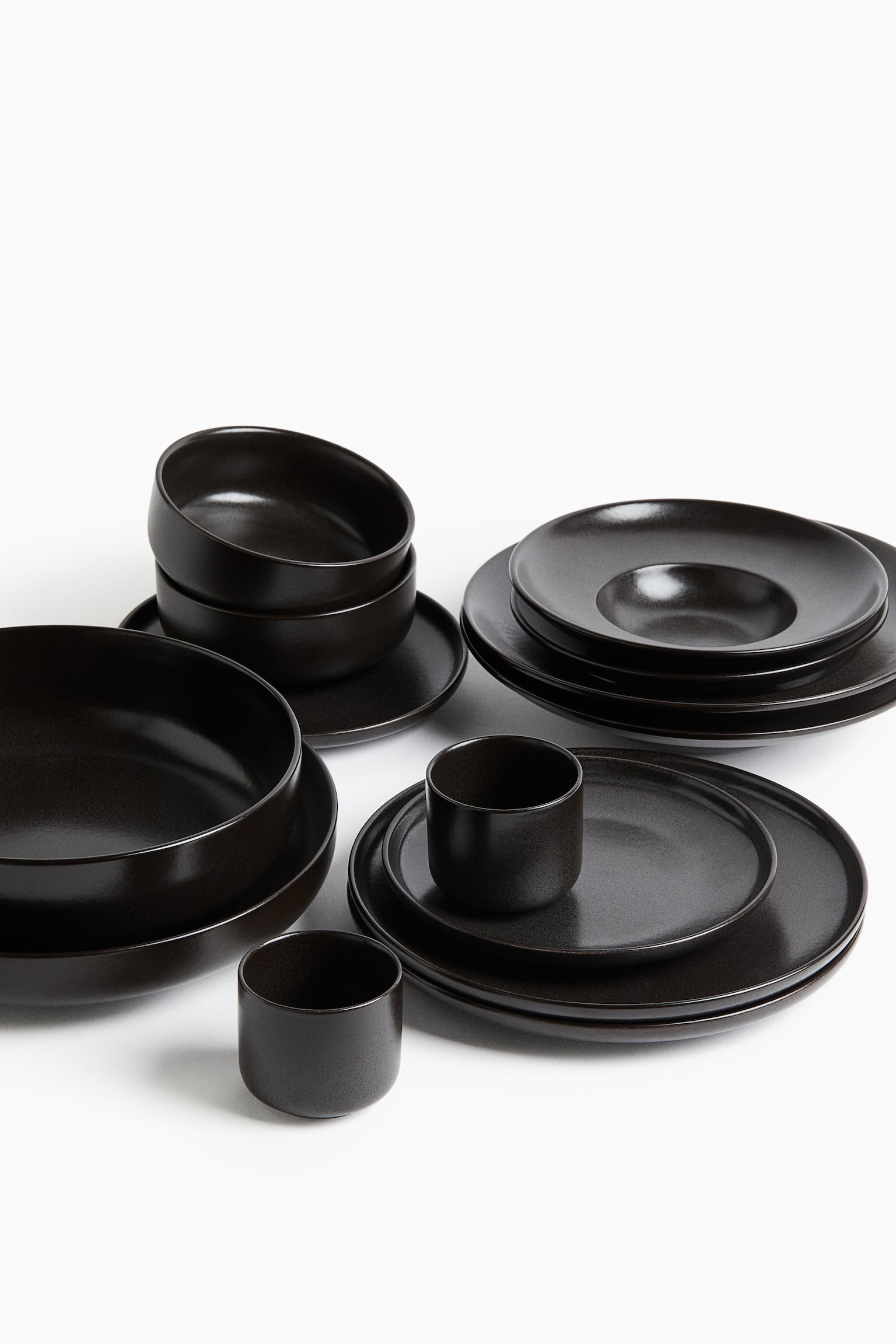 2-pack reactive-glaze dinner plates - Black/Light beige - 5