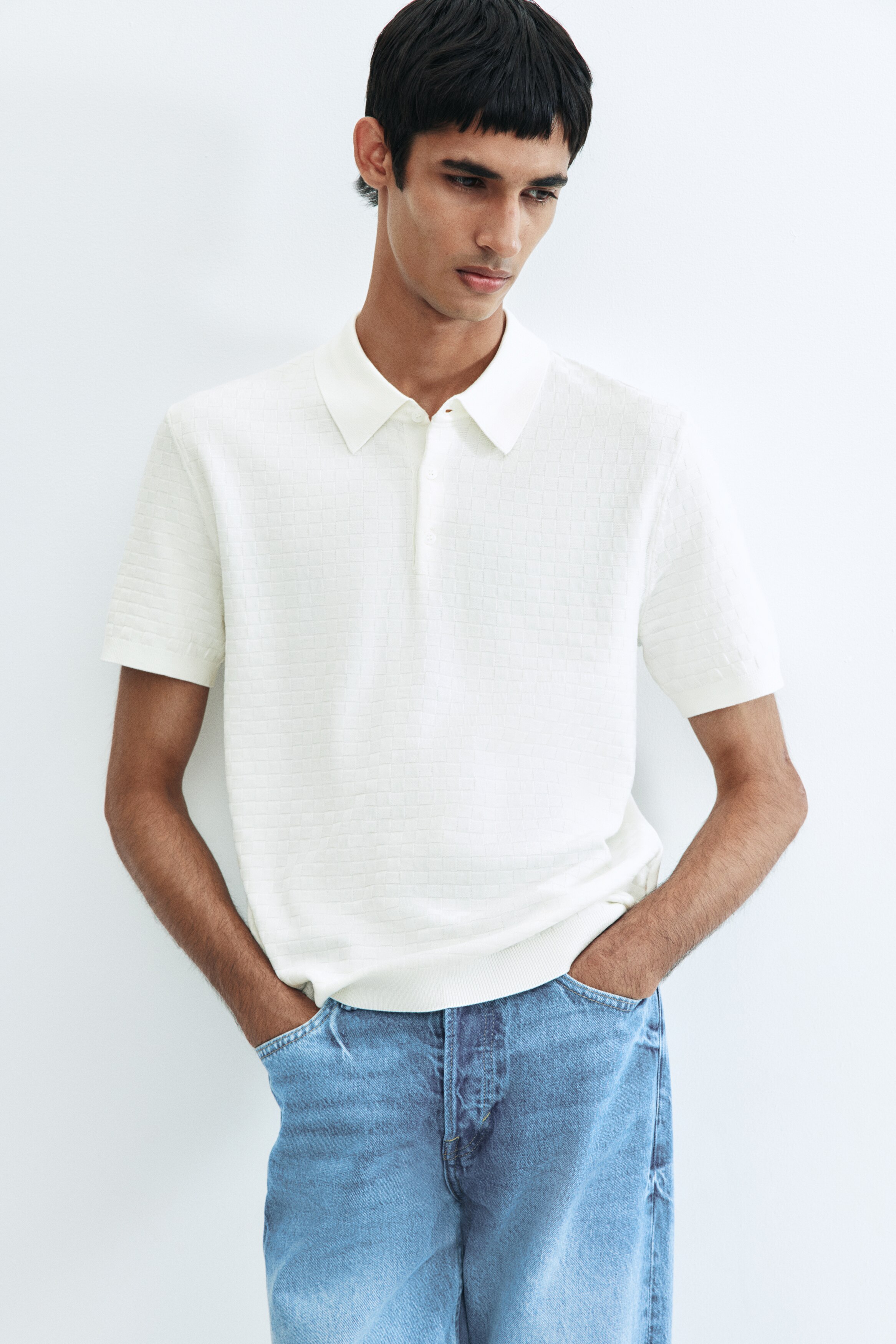 Slim Fit Textured-knit polo shirt