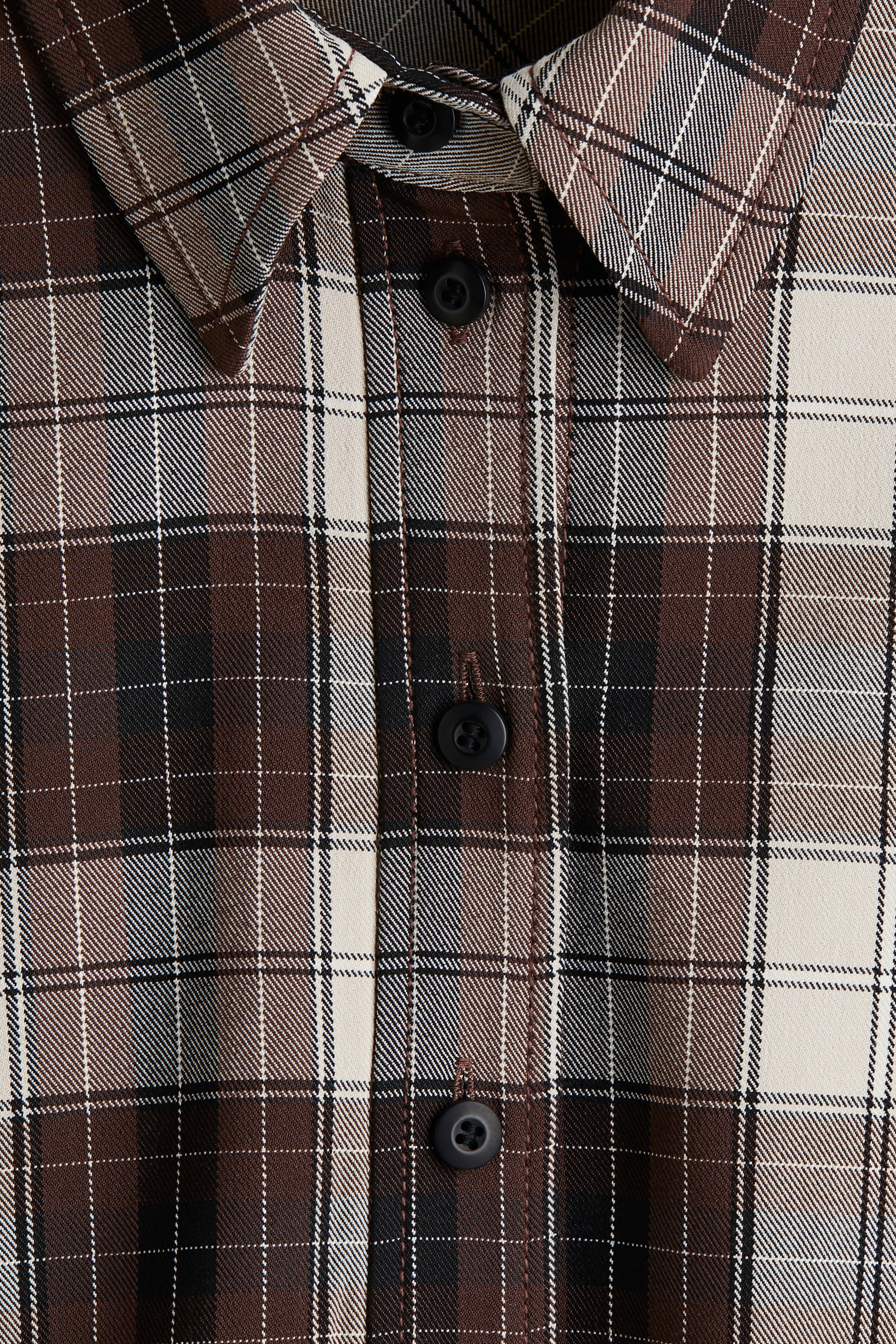 Chemise cintrée en sergé