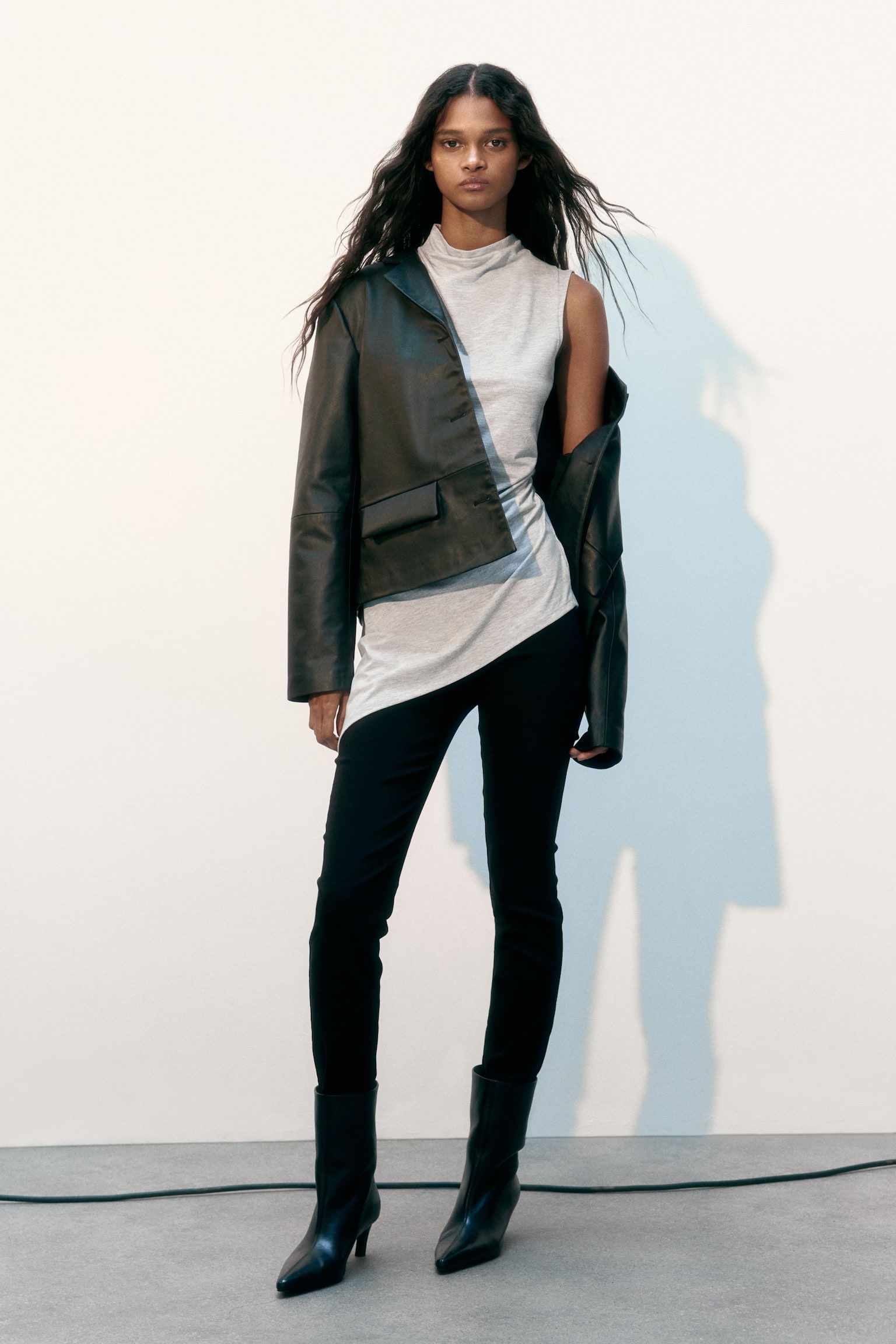 Asymmetrisches Top mit Turtleneck - Hellgraumeliert - 5