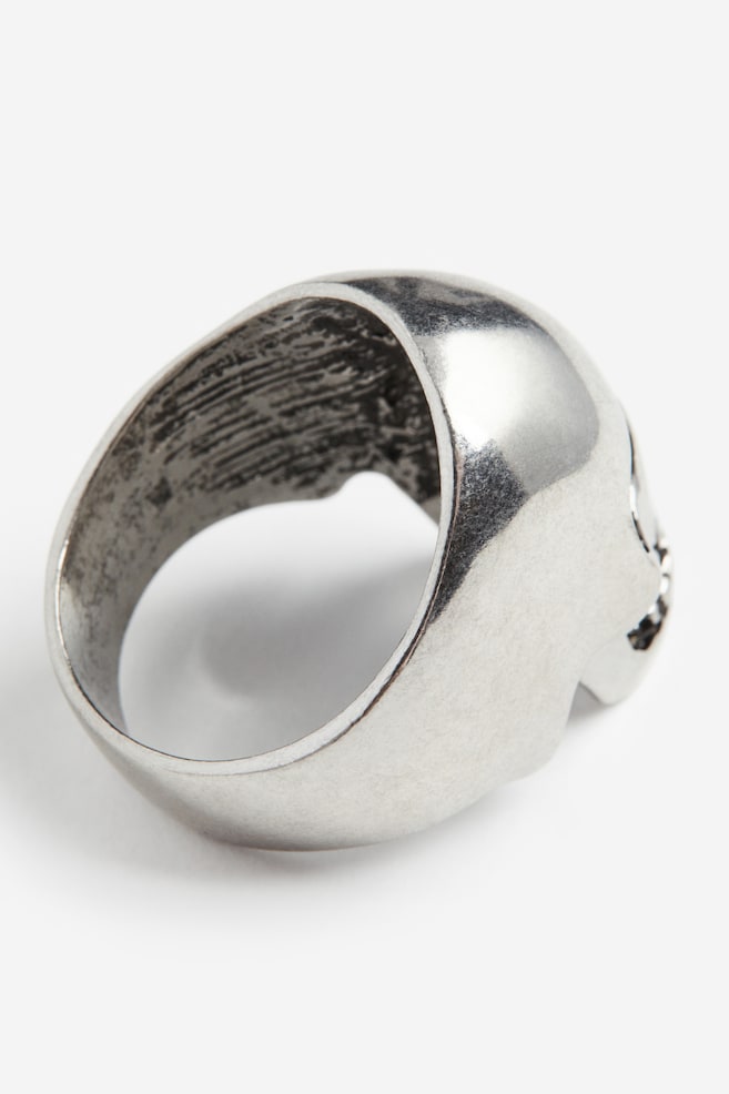 Skull-shaped ring - Silver-coloured - 2