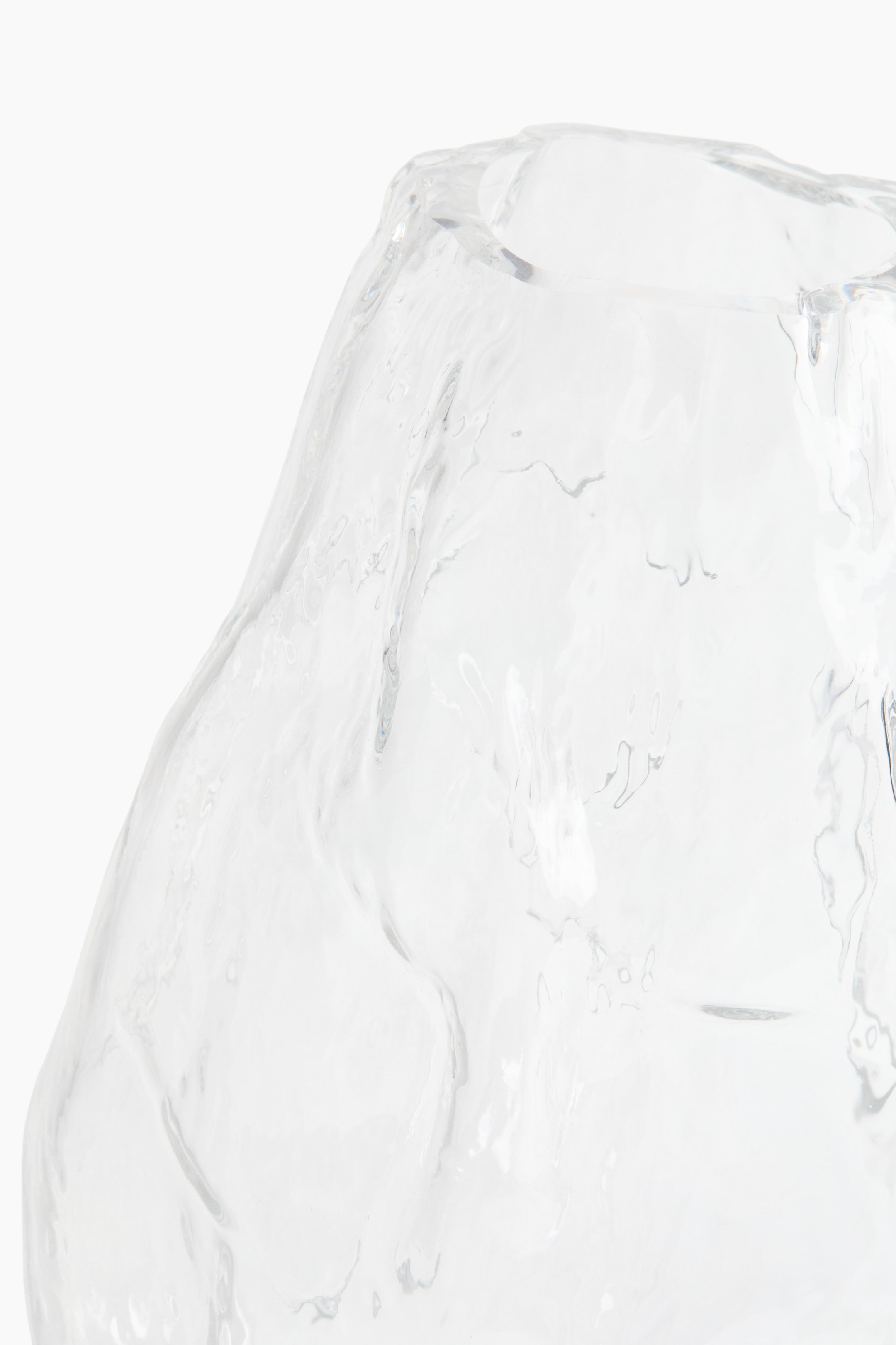 Très grand vase texturé en verre