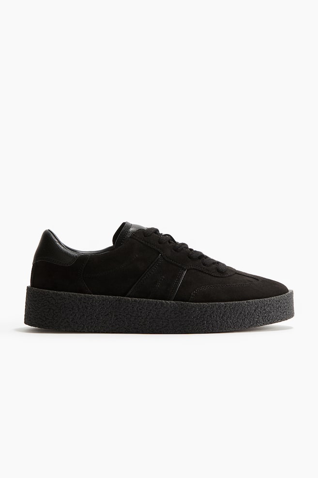 Chunky Sneakers - Black - 1