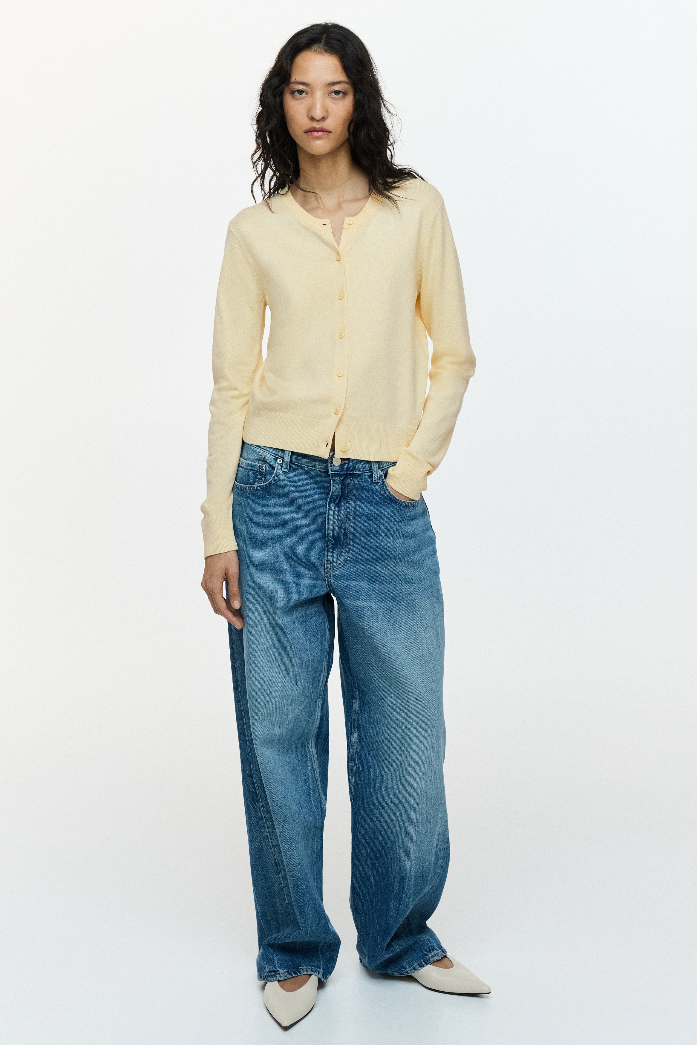 Fine-knit cardigan