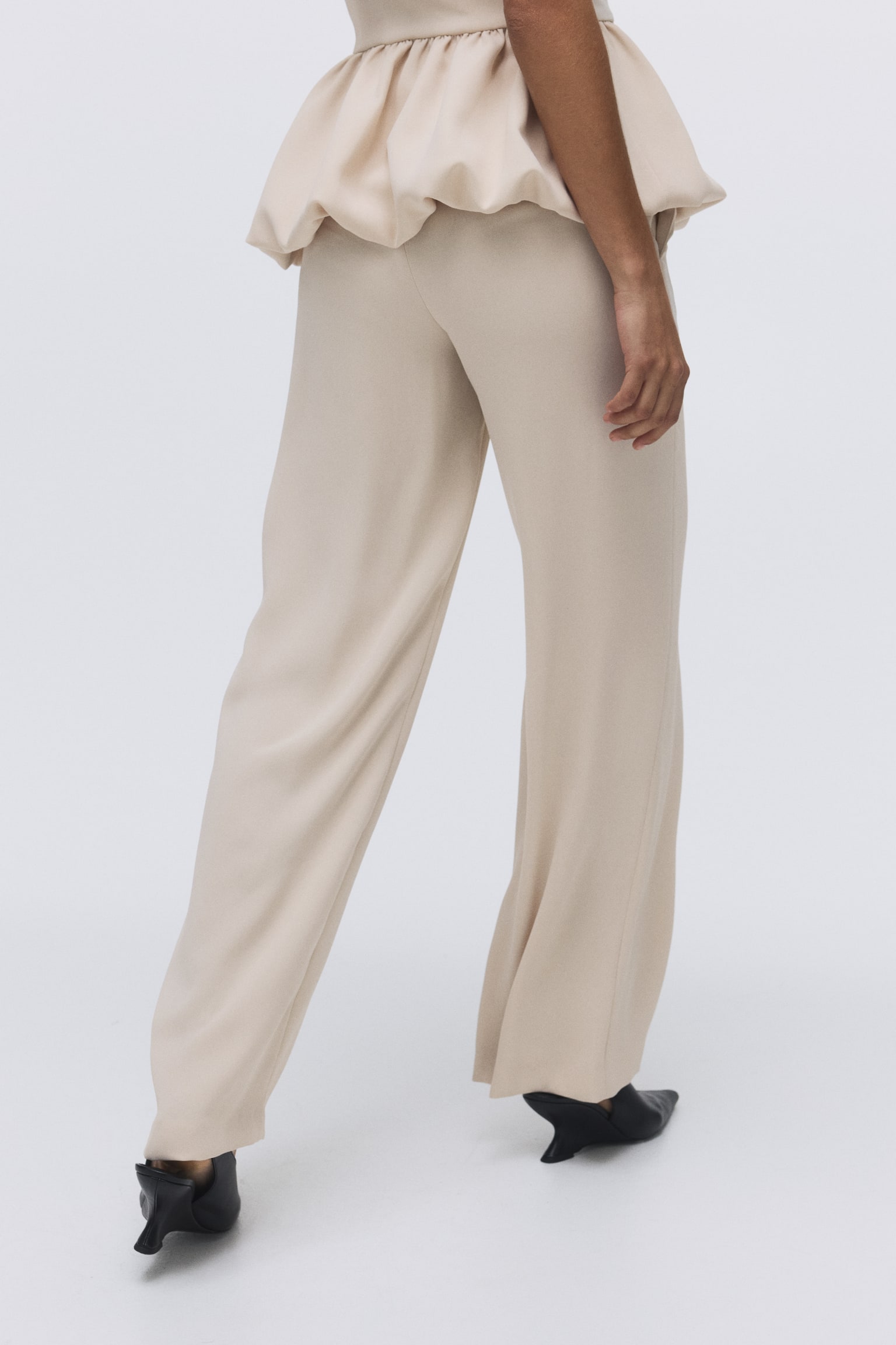 Straight trousers - Svetlobéžová - 3