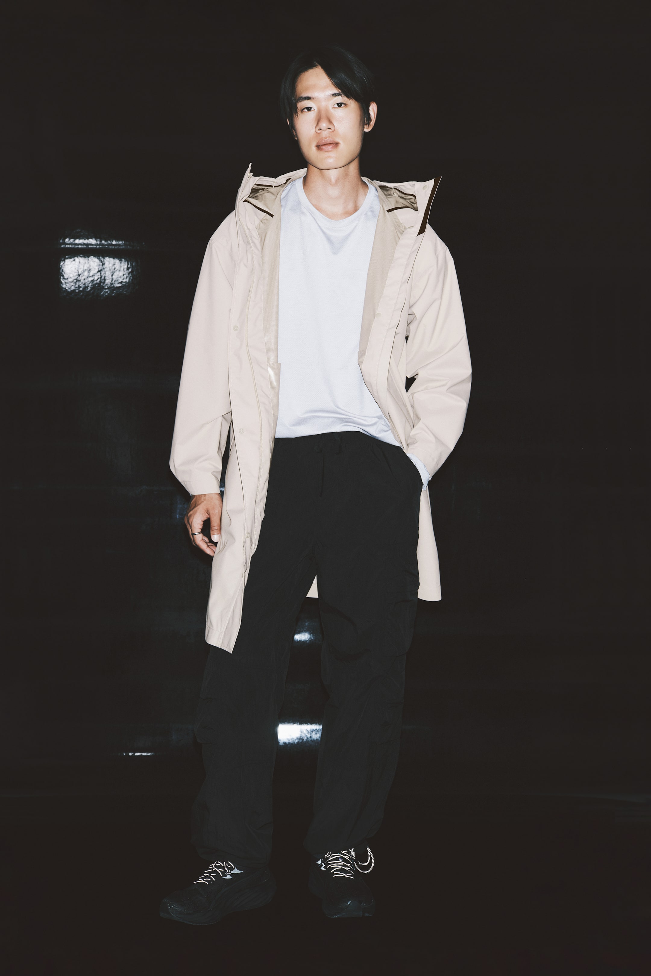 Женские куртки H&M Loose-Fit Raincoat with StormMove™ — фото 3