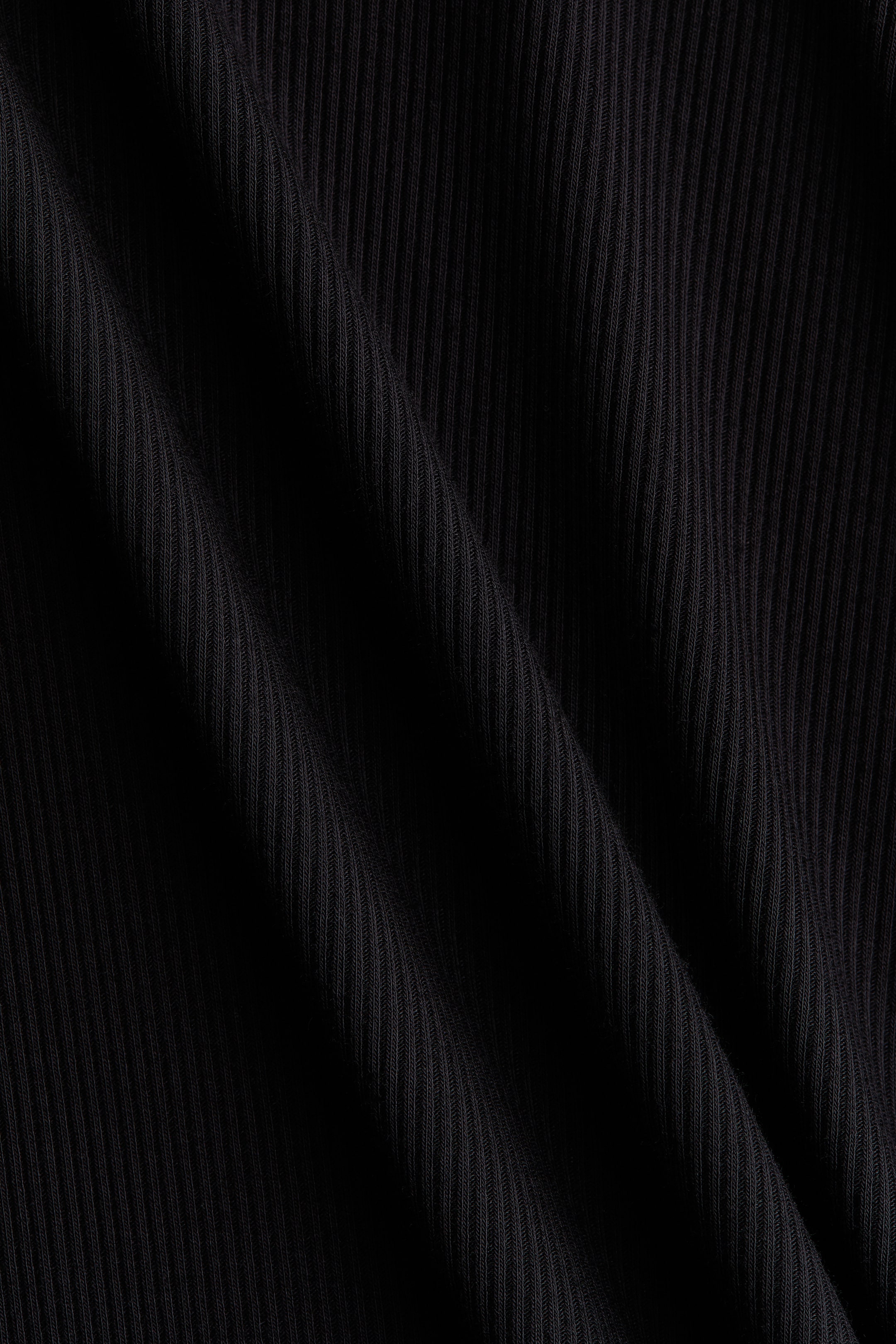 MAMA Ribbed Viscose Top