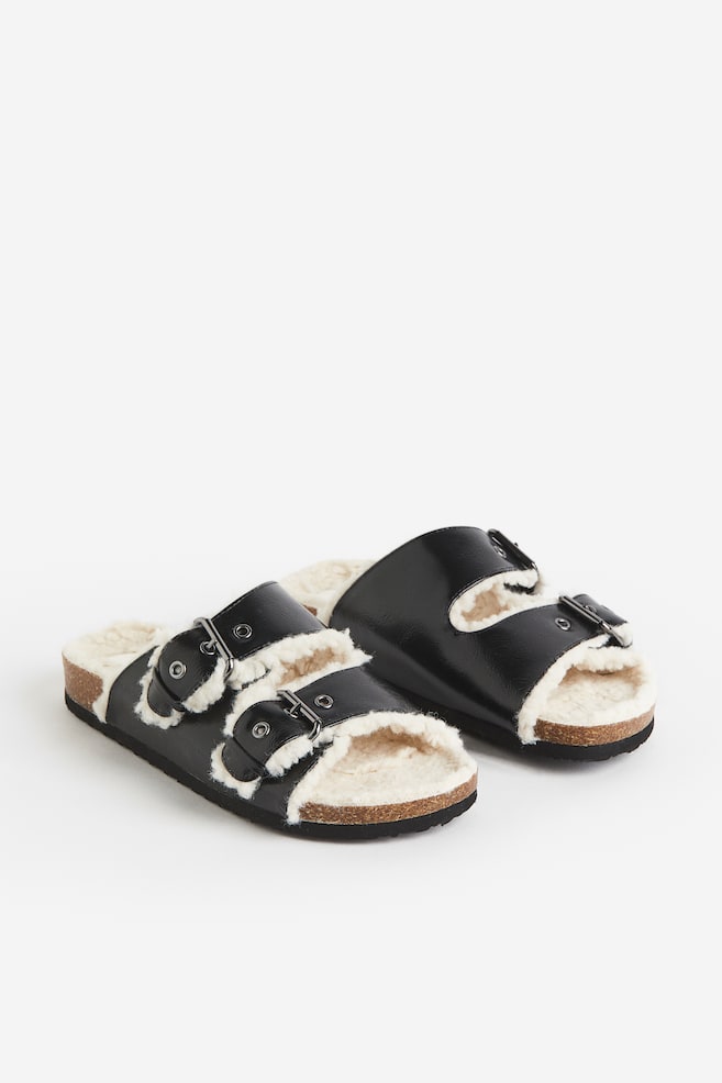 Teddy-lined slippers - Black - 3