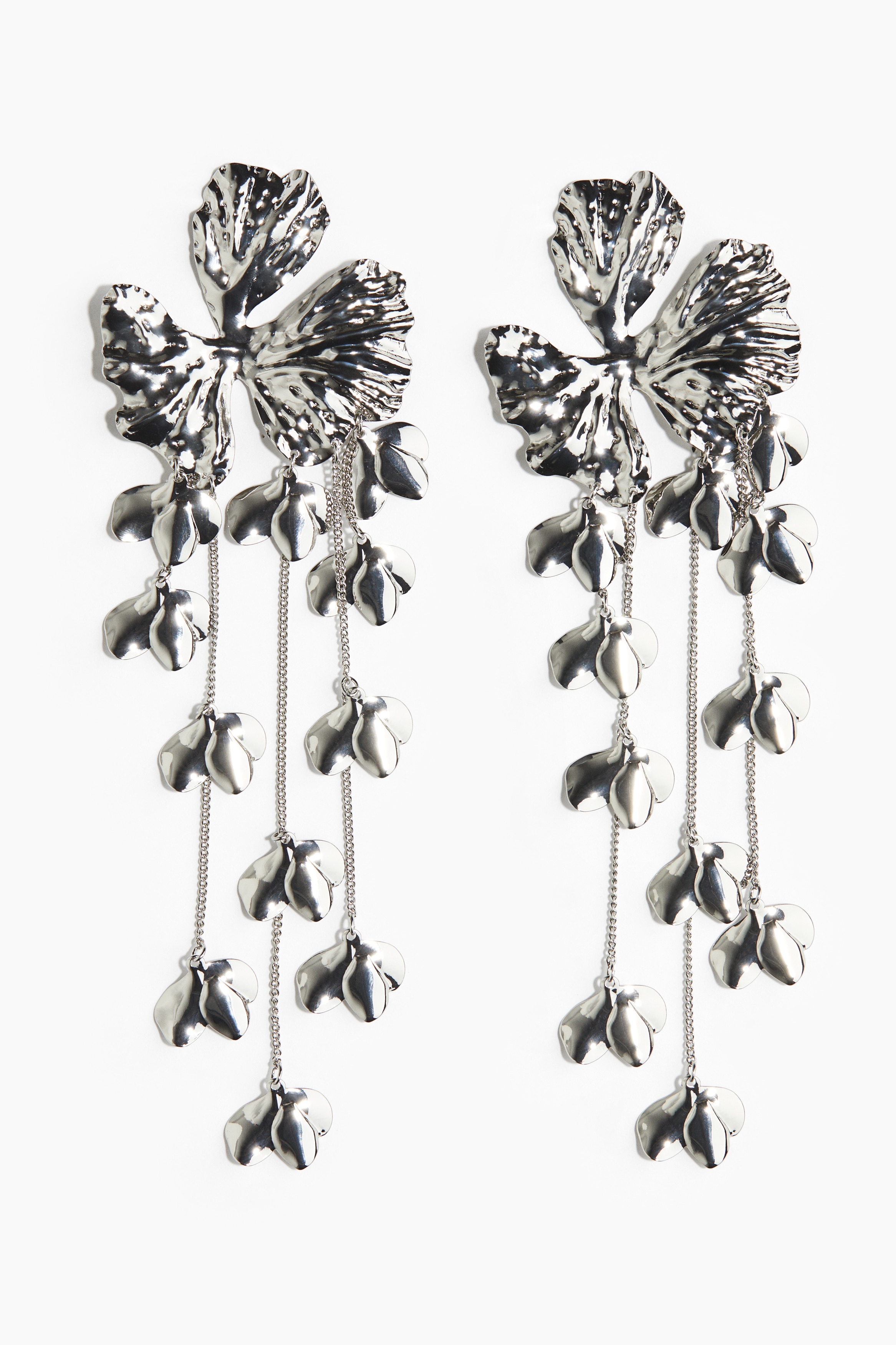 Flower-detail pendant earrings - Silver-coloured
