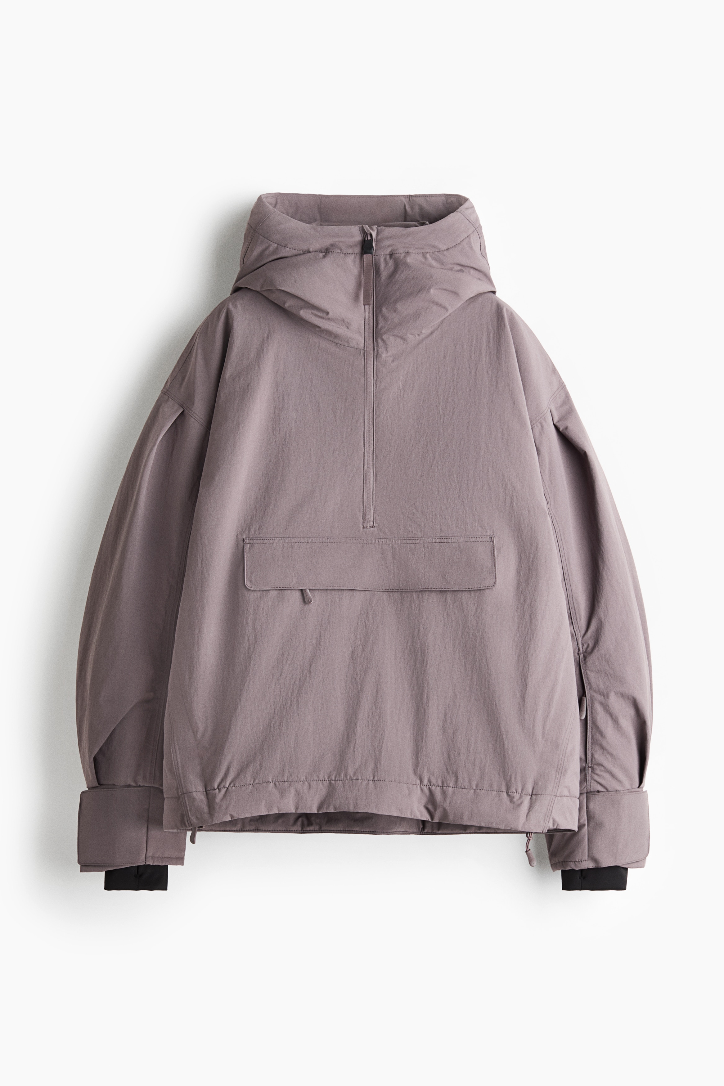 Oversized ski anorak with StormMove™