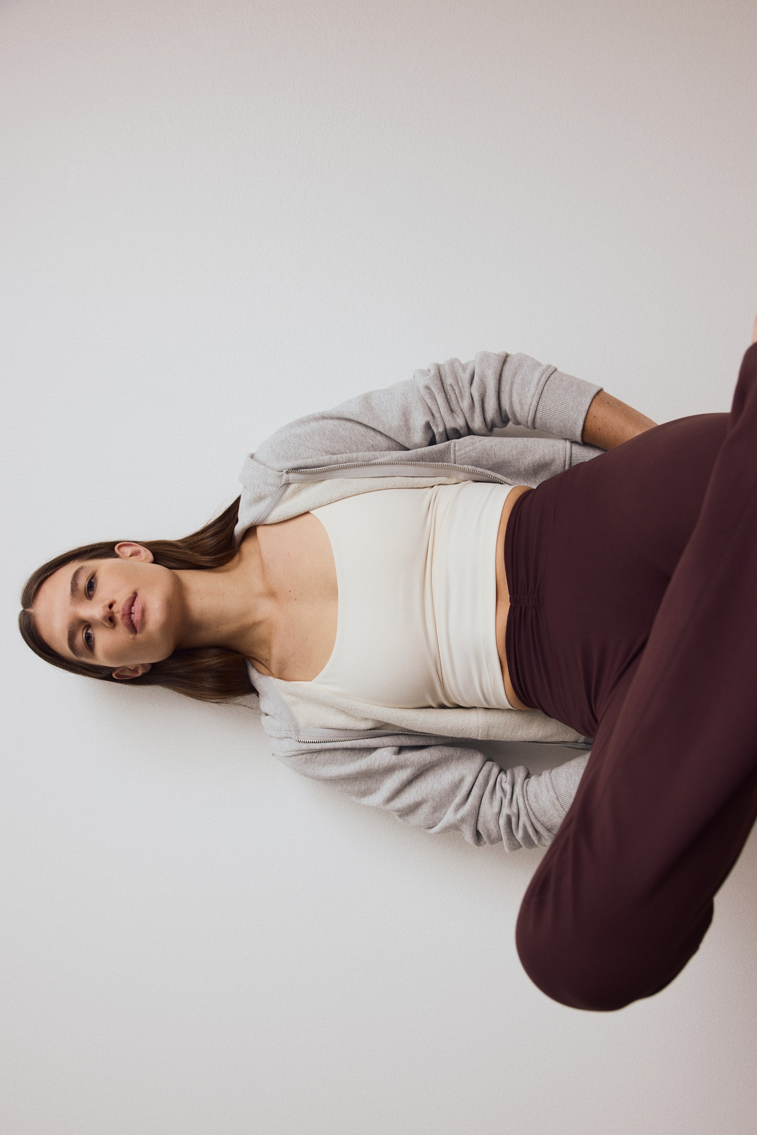 Flared yoga leggings with SoftMove™ - Chocolate plum purple  - 4