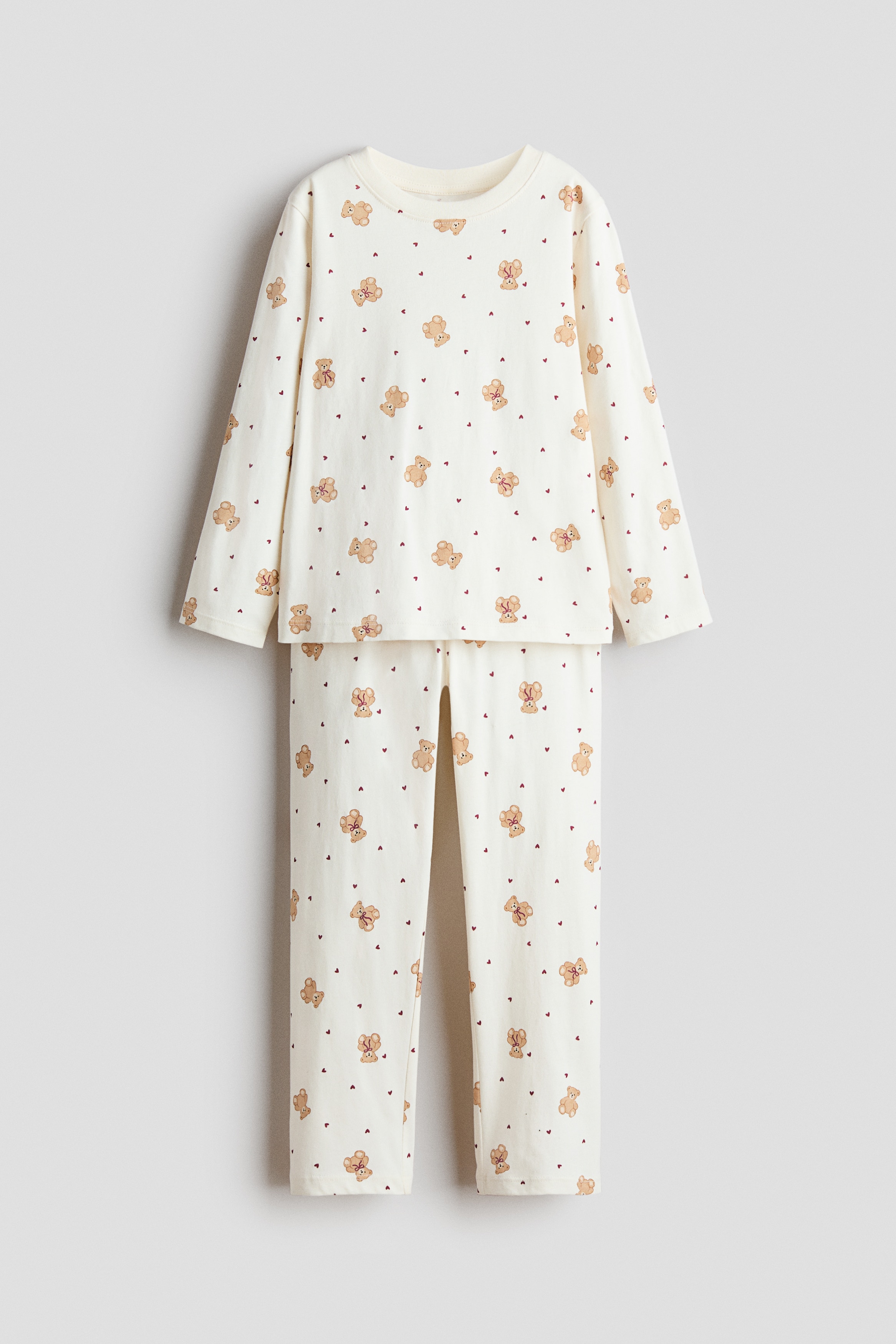 Printed cotton pyjamasModel