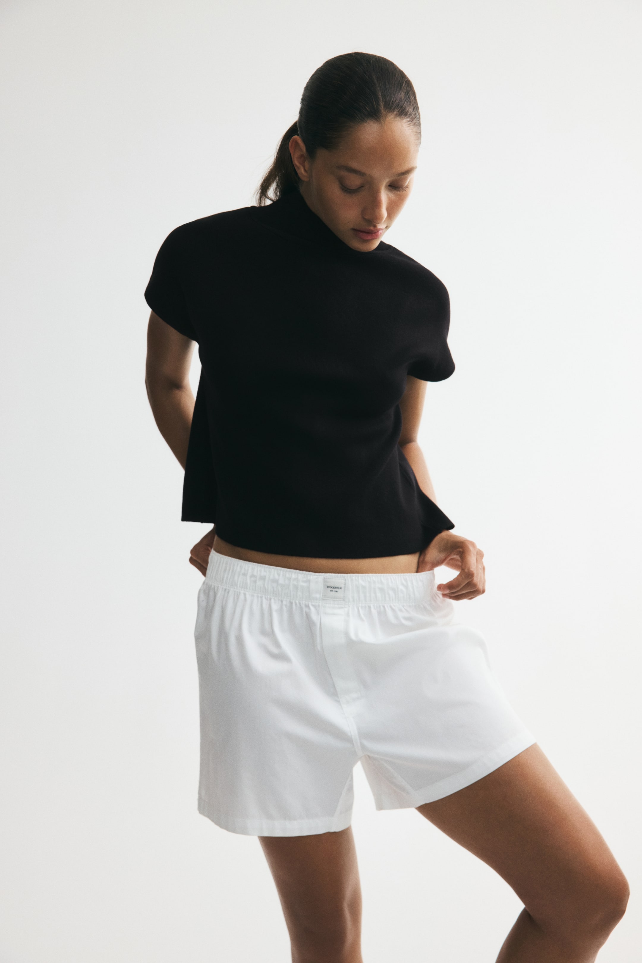 Женские топы H&M Fine-Knit Mock Turtleneck Top — фото 6