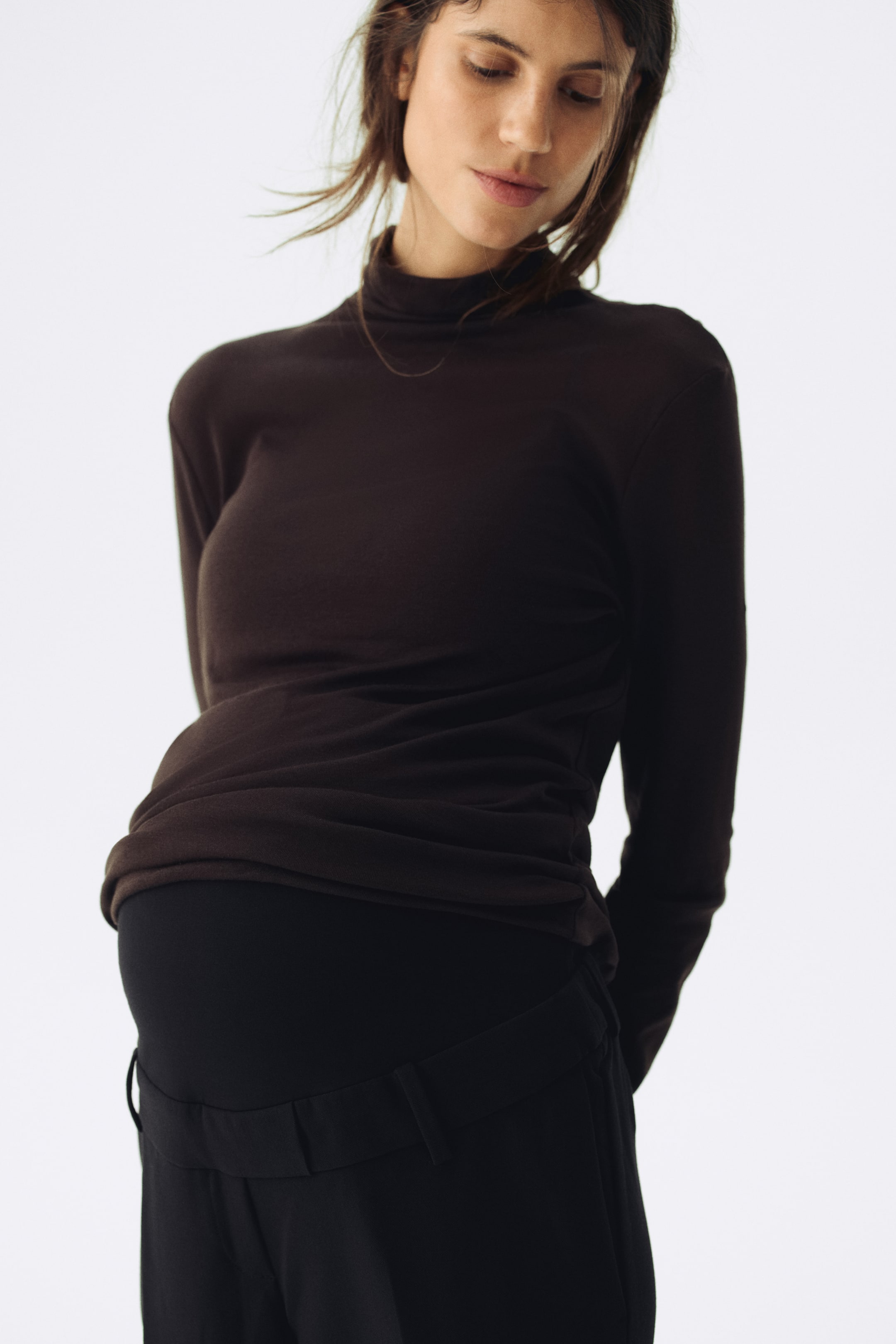 Agrandir l'image: MAMA Pantalon avec fente en bas de jambe - Noir - FEMME | H&M FR 2