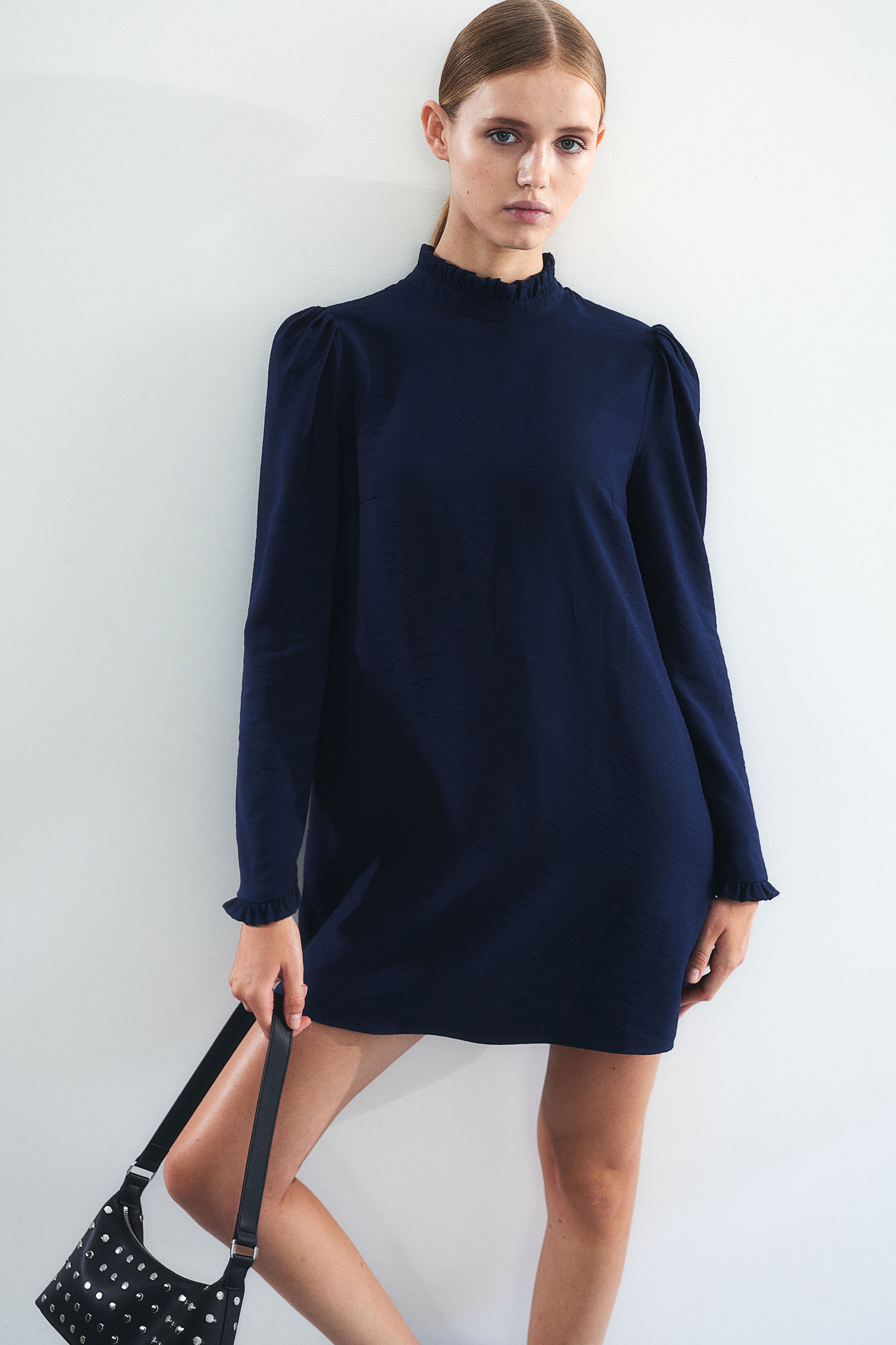 H and m navy dress hotsell