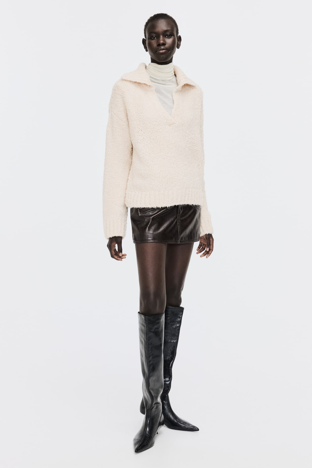 Oversized Sweater with Collar - image 4