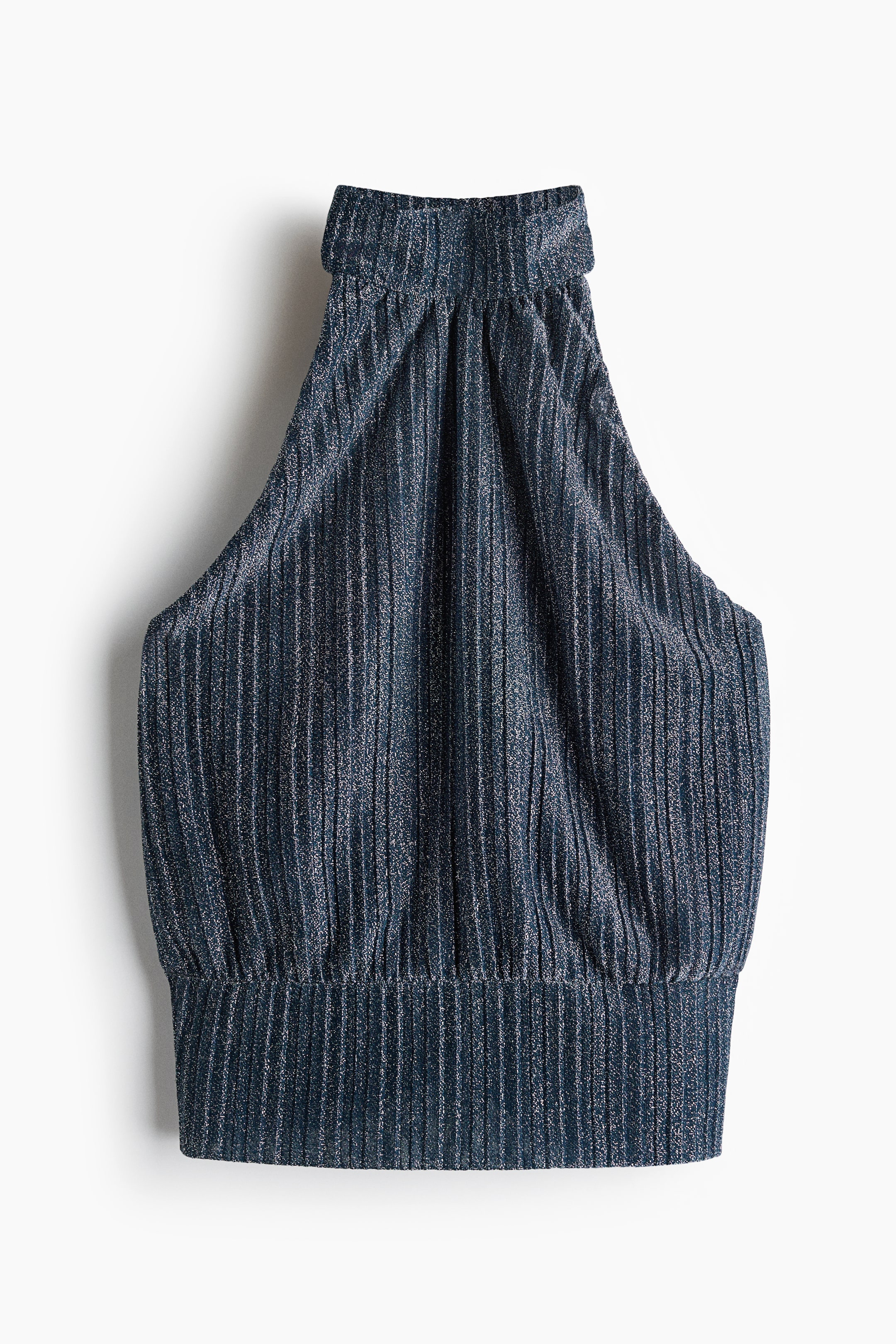 Voir une image plus grande: Un haut court à col halter en tissu côtelé bleu foncé avec des fils scintillants est présenté de face, mettant en valeur un col halter haut froncé et un corsage drapé. Le haut se resserre en une large bande côtelée ajustée à la taille à l’ourlet.