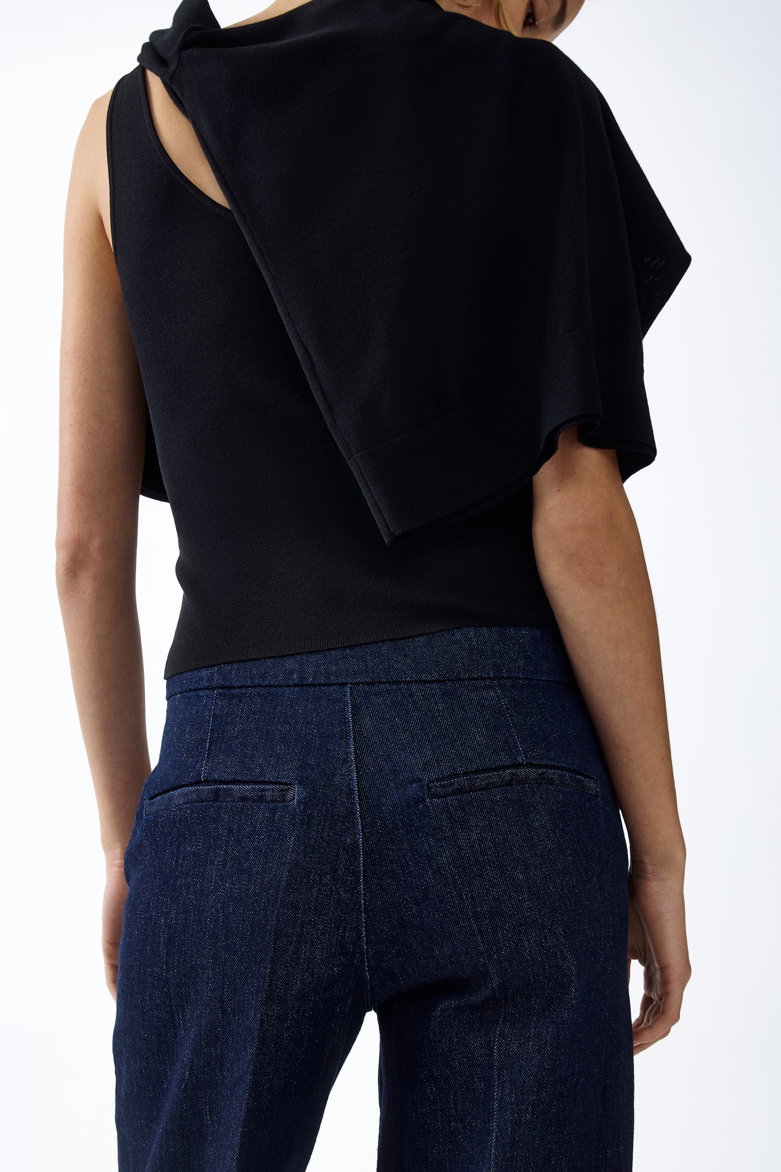 Flared High Jeans - Dark denim blue/Dark brown/Denim blue - 7