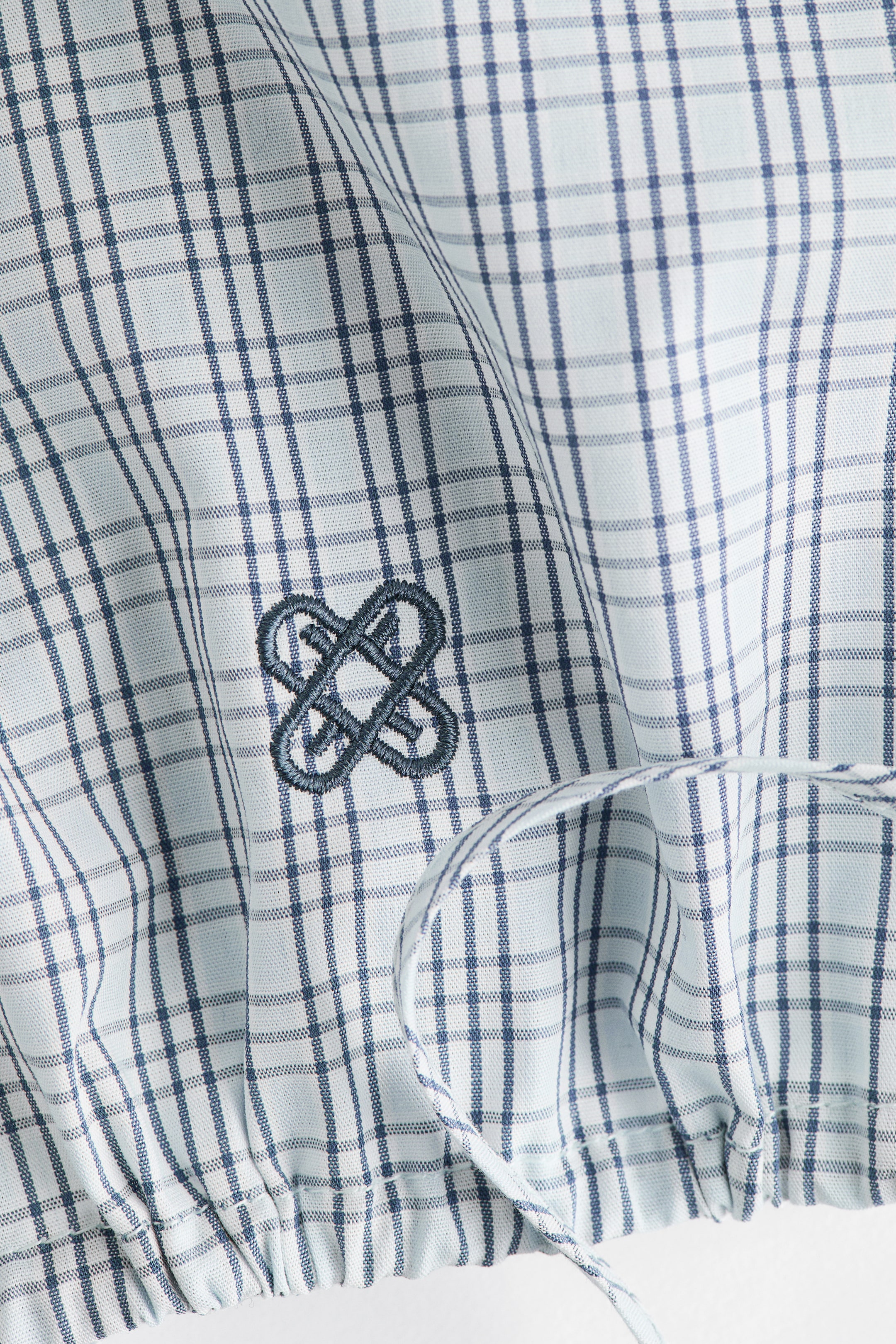 Xem ảnh lớn hơn: Áo sơ mi vải poplin có dây rút - Màu xanh dương nhạt/Kẻ ca rô - Ladies | H&M VN 2