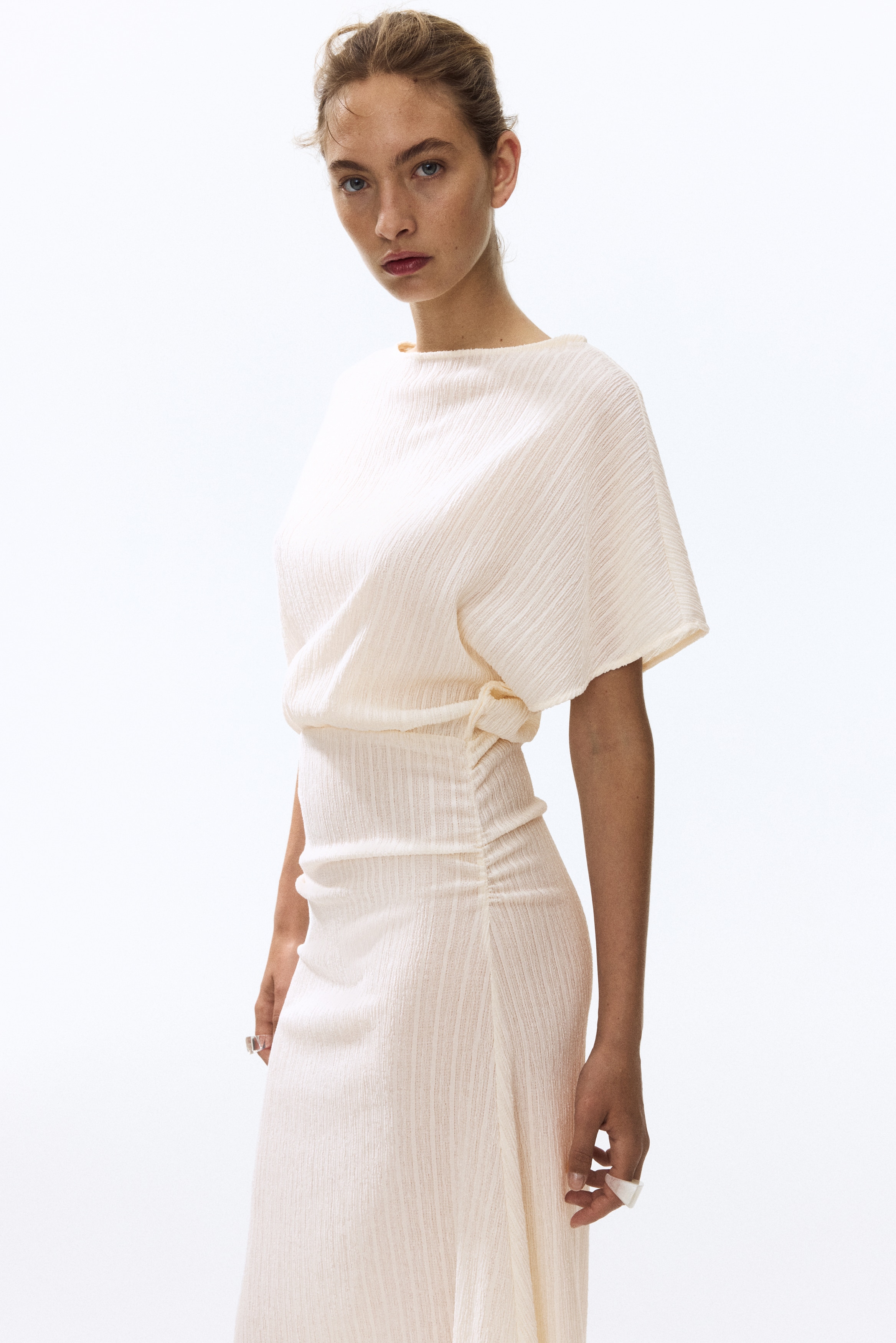 Maxi Dresses | Long-Sleeve Floral Bodycon & Satin | H&M US Maxi Dresses | Long-Sleeve Floral Bodycon & Satin | H&M US