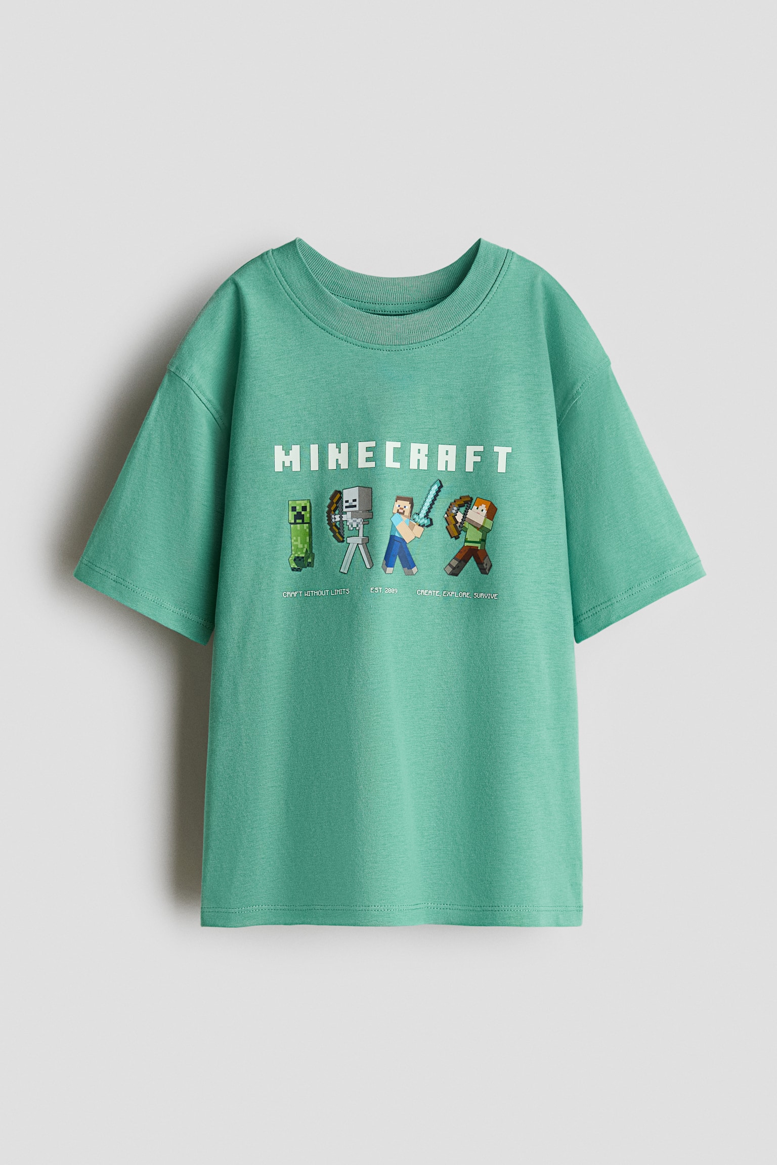 Oversized printed T-shirt - Green/Minecraft/White/Pokémon/Light grey/NBA/Navy blue/NBA/Light green/Jurassic World/Dark grey/Minecraft/Blue/Pokémon/White/Marvel Comics/Grey marl/Batwheels/Cream/Bluey/Light yellow/Bluey/Light blue/Sonic the Hedgehog/Cream/Hot Wheels/Light blue/Spider-Man/Blue/Chip 'n Dale/White/DC Comics/Grey/Sonic the Hedgehog/White/Paddington Bear/White/Pokémon/Light grey/TMNT/Blue/Lilo & Stitch/Dark beige/Lilo & Stitch