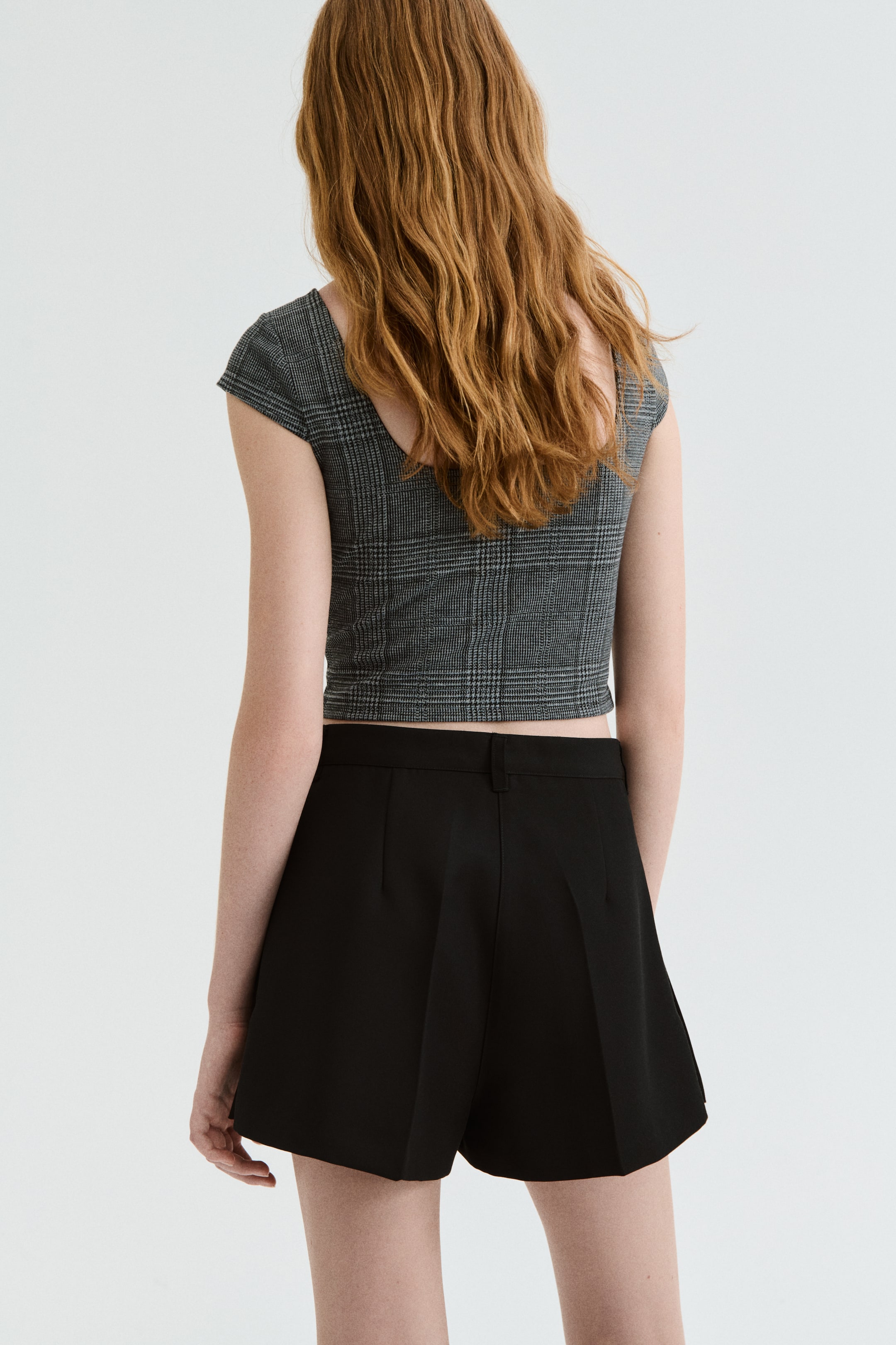 View larger image: Cap-sleeved top - Grey/Checked - Ladies | H&M IN 3