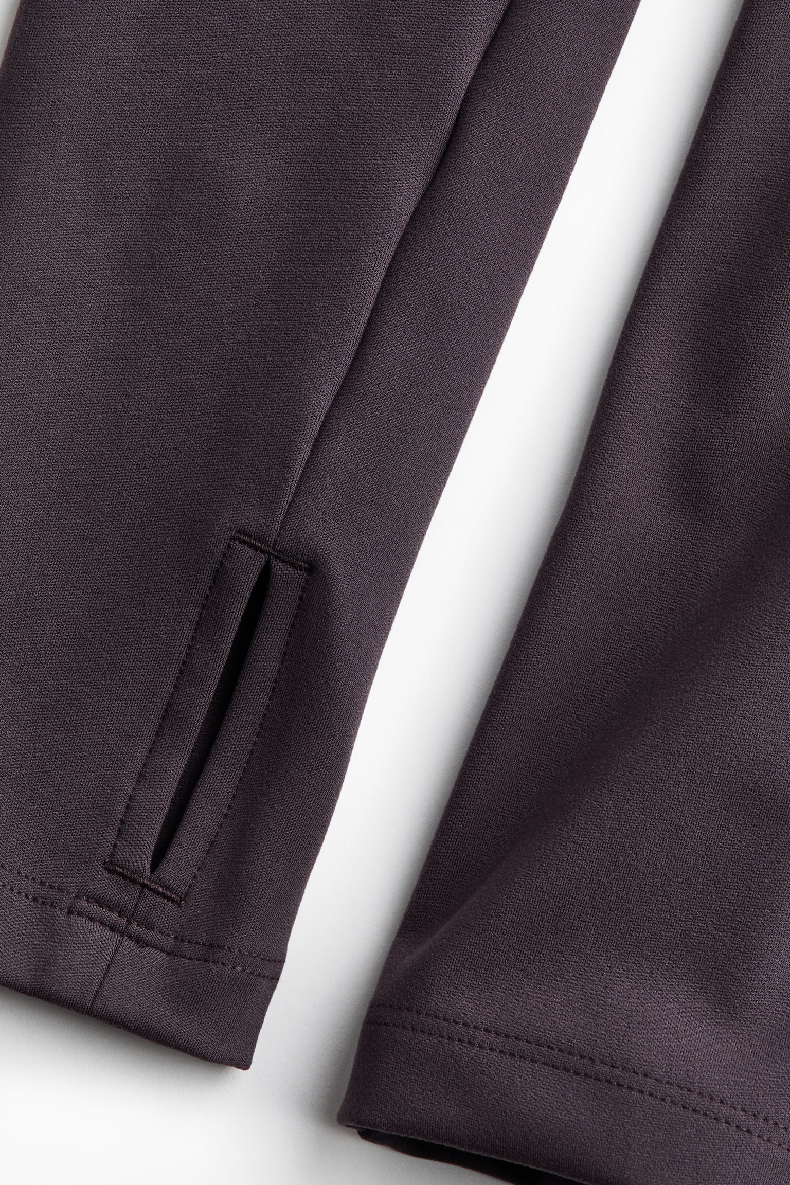 Rozpinana bluza sportowa SoftMove™ - Śliwkowofioletowy/Czarny/Ciemnobrązowy/Brzoskwiniowobeżowy/Pastelowy róż/Ciemnoszary/Amazonitowy błękit/Antyczny róż/Jasnoliliowy/Sztormowy błękit/Kremowy/Bakłażanowy fiolet/Granatowy/Brązowy/Jasny szarobeżowy/Delikatny róż/Granatowy/Czekoladowa śliwka/Gołębi błękit/Kremowożółty - 4