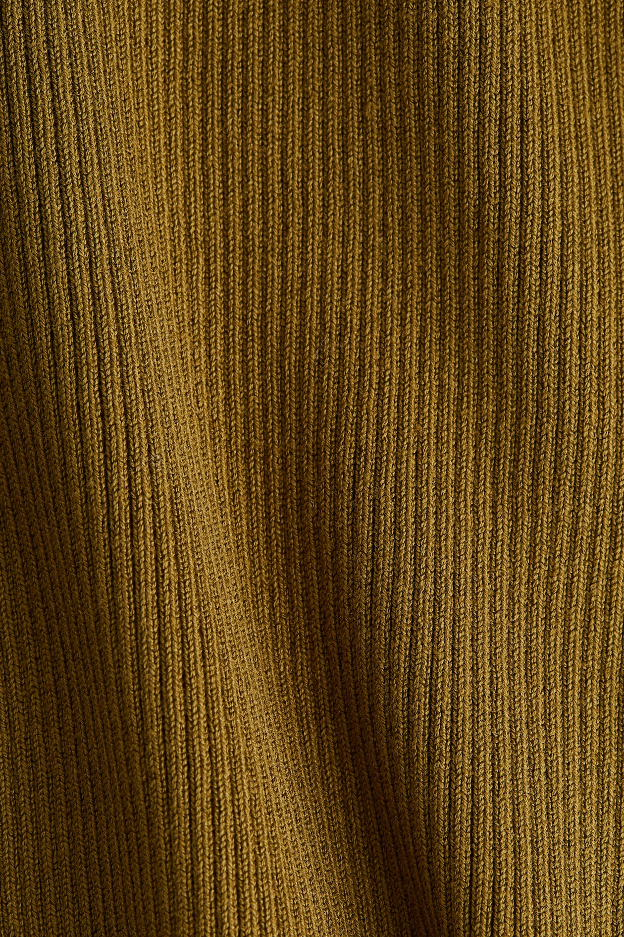 Rib-Knit Shoulder-Pad Top - image 5