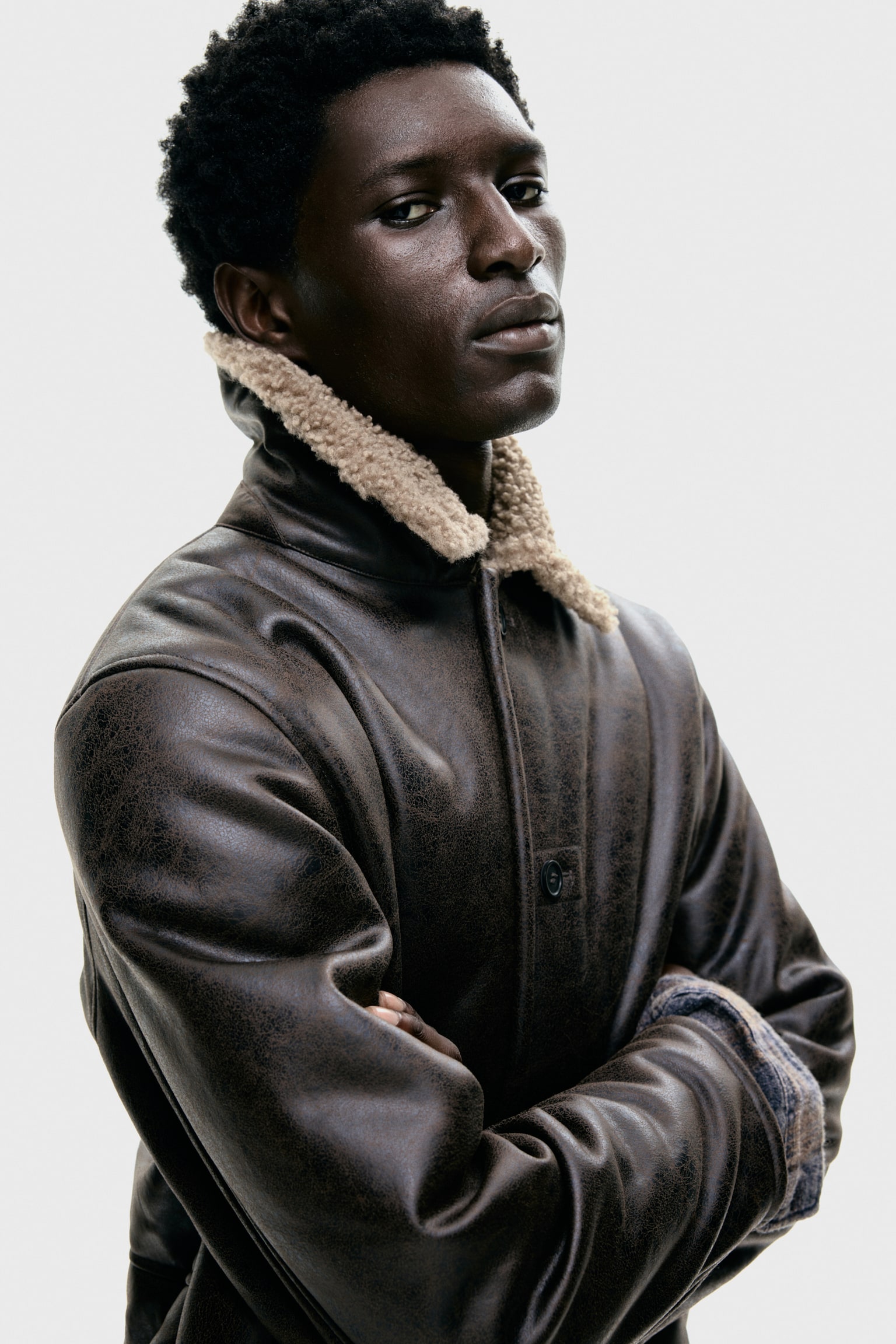 Jacket in coated fabric - Dark brown - 4