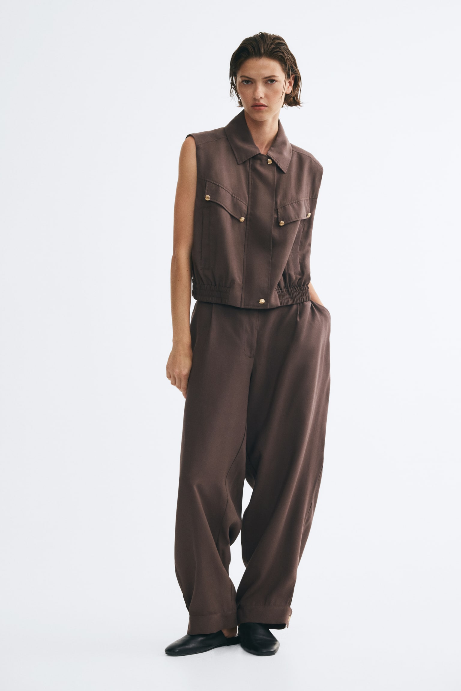 Modal-blend gilet - Dark brown - 1
