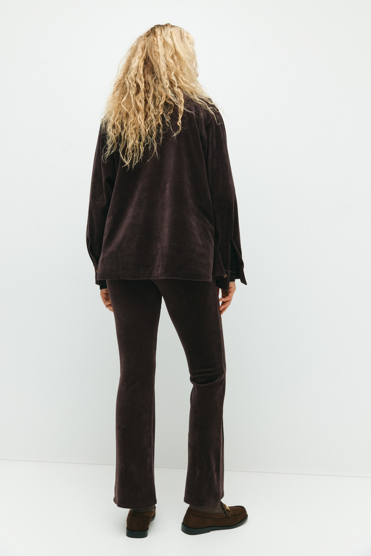 MAMA Pantalón acampanado en velour - Café oscuro/Azul marino - 4