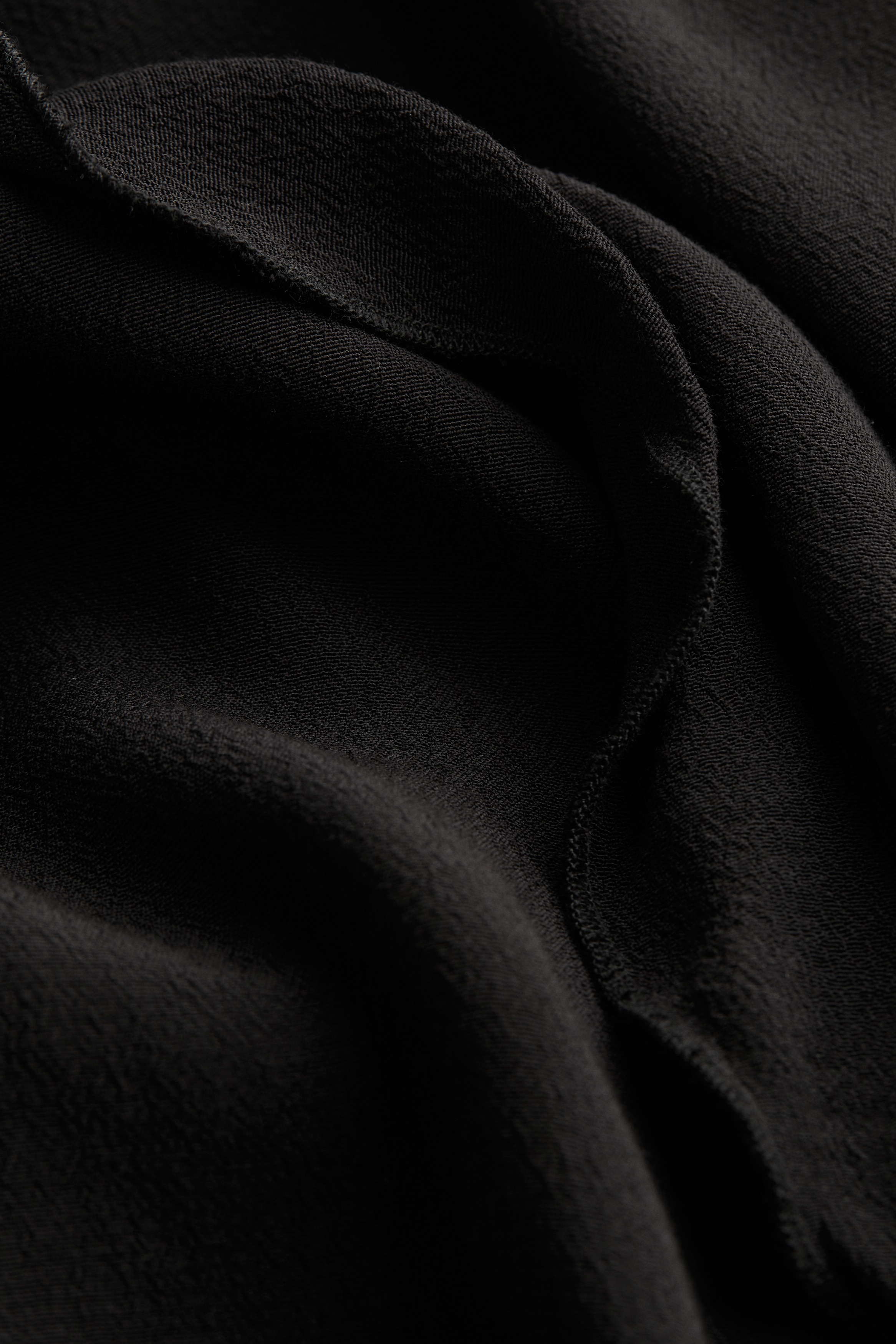 Flounce-trimmed dress