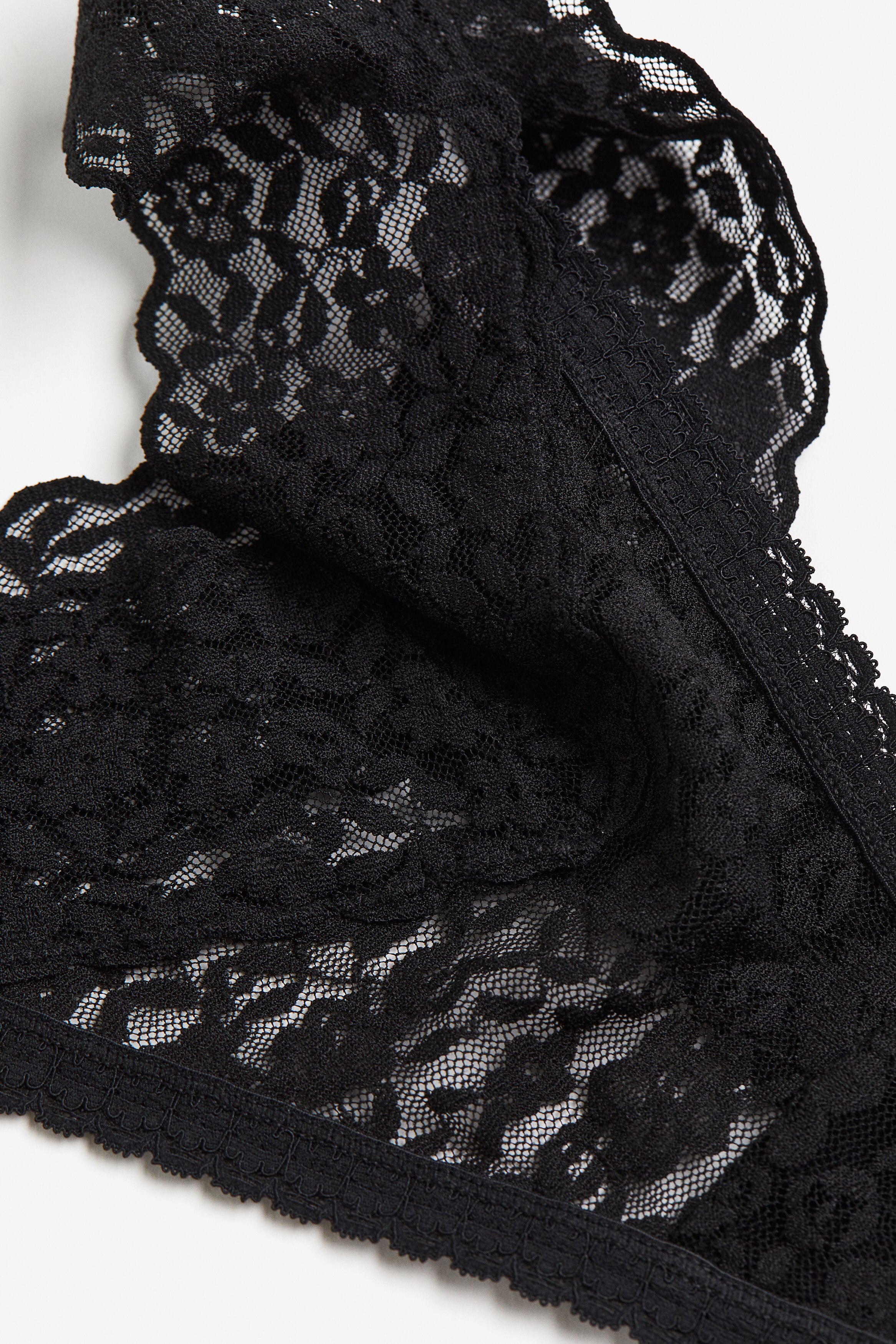 10-pack lace thong briefs