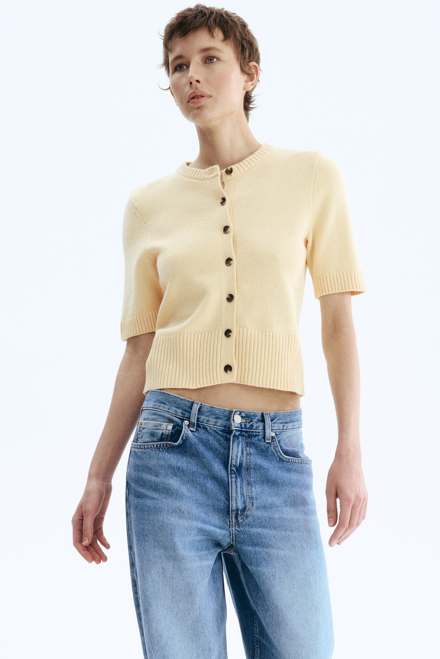 Short-sleeved cardigan - Light yellow/Dark brown/White - 1