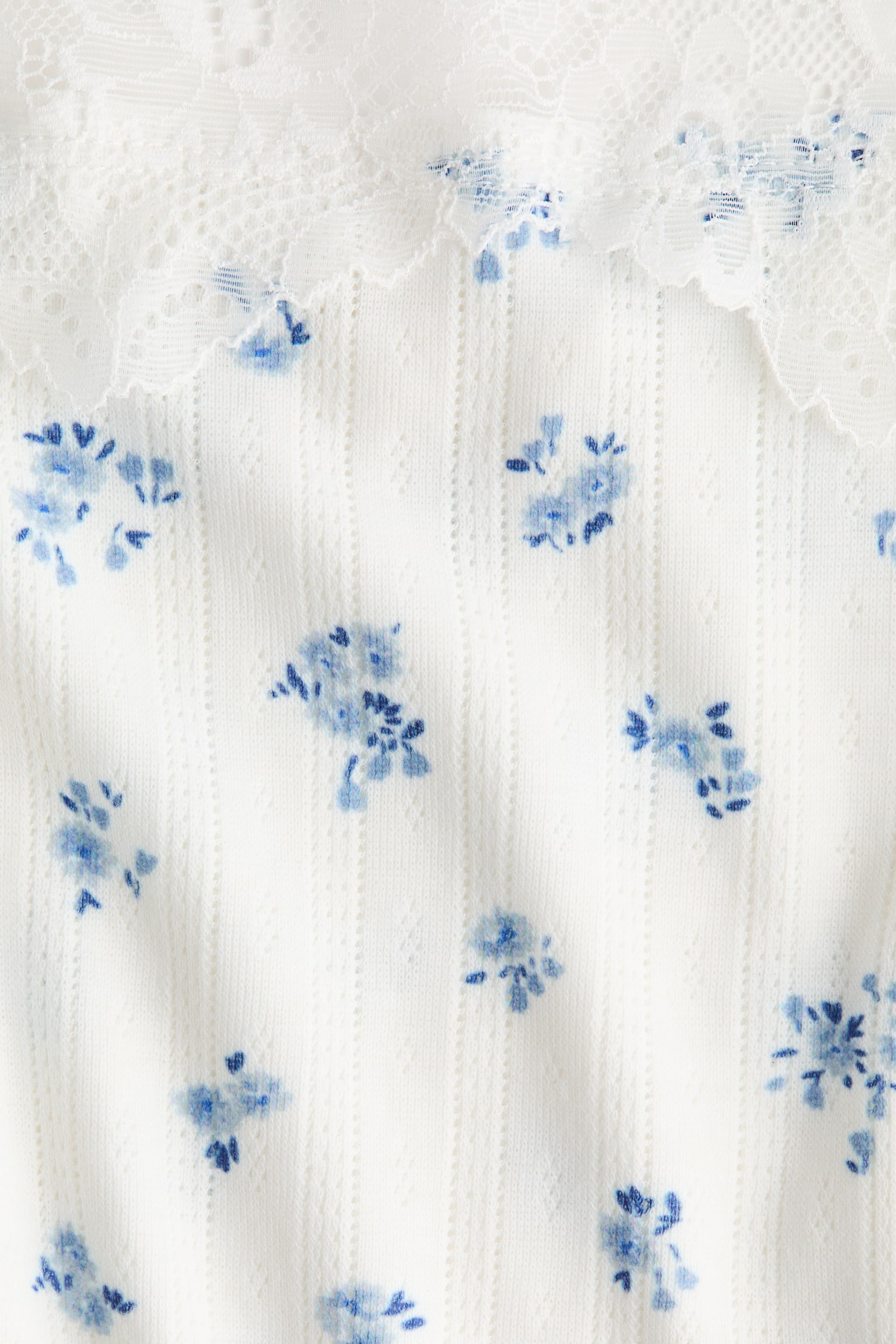 Ажурний топ на бретелях - Білий/блакитні квіточки - 7