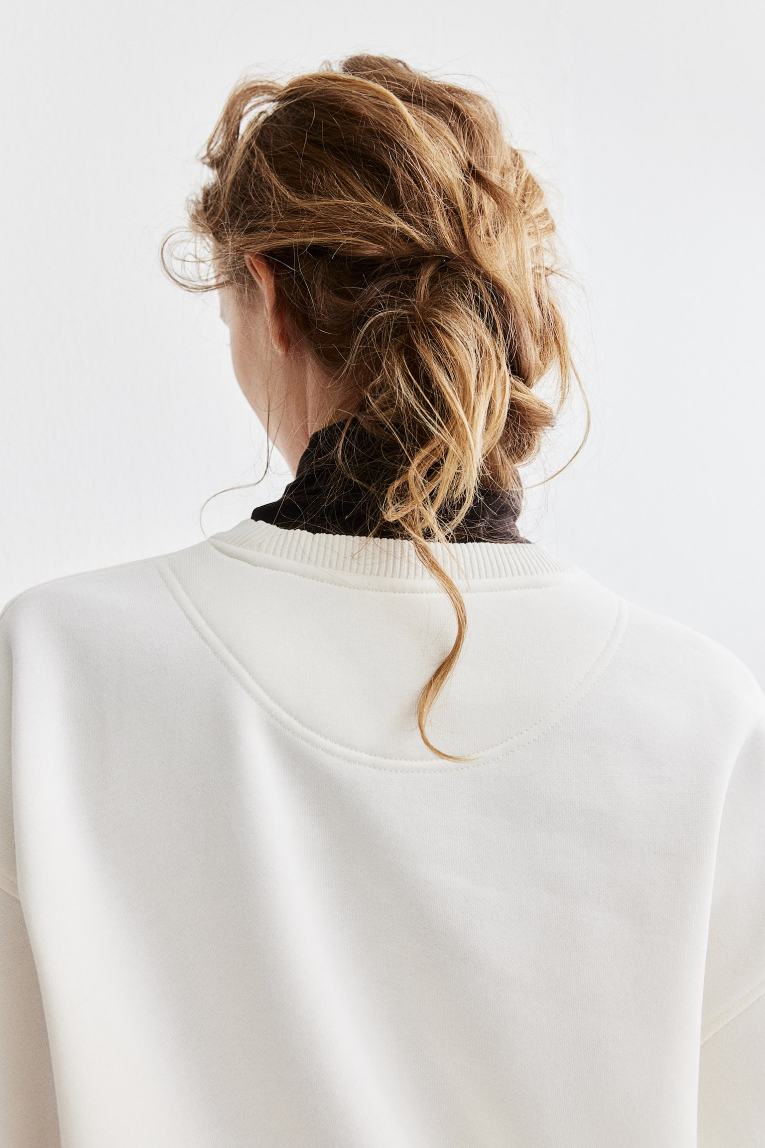 Motif-detail sweatshirt - Cream/Paris/Light sage green/Venice/Light beige/Les Nuits/Dark red/Paris/White/The Hamptons - 5