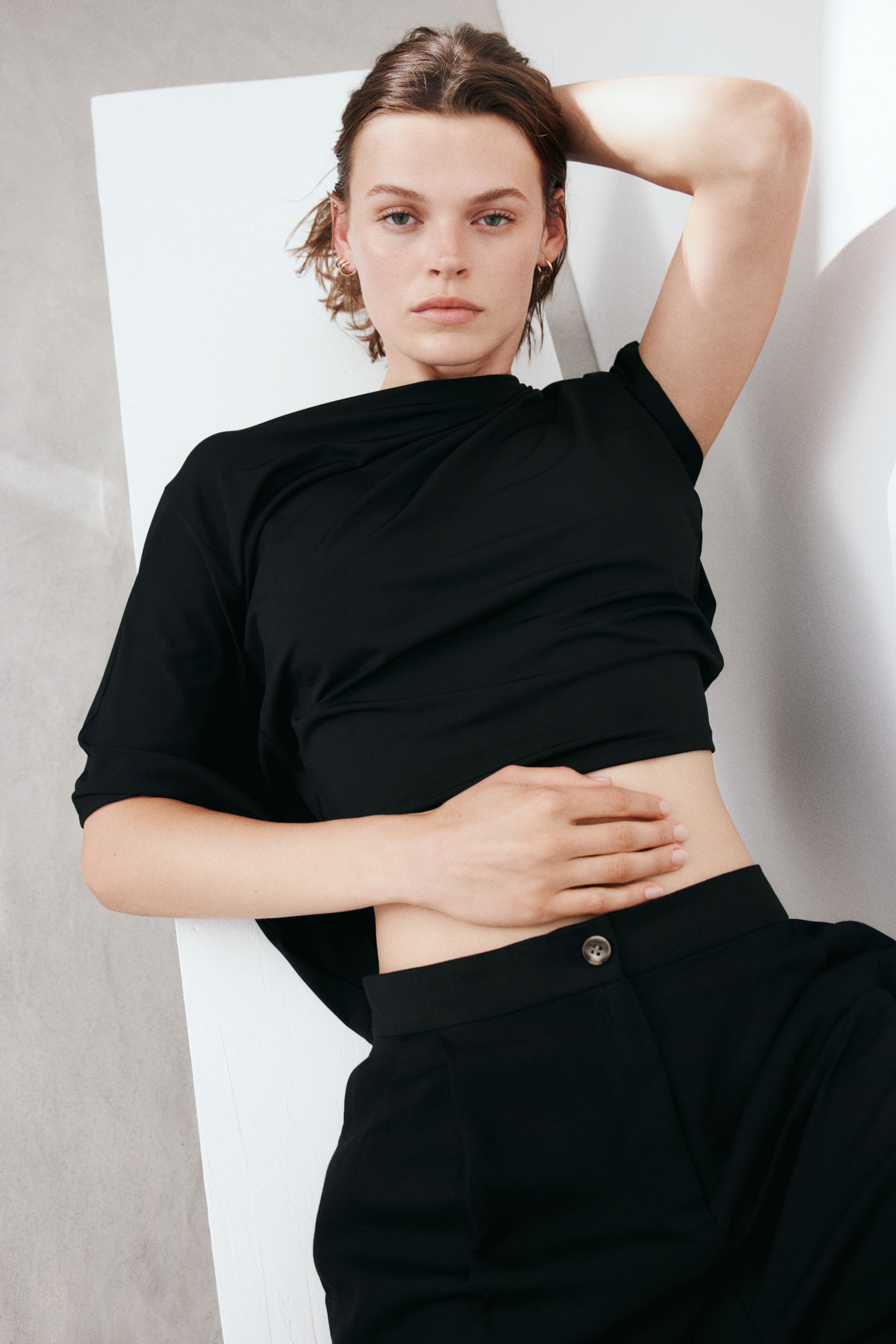 Linen-Blend Balloon-Leg Pants
