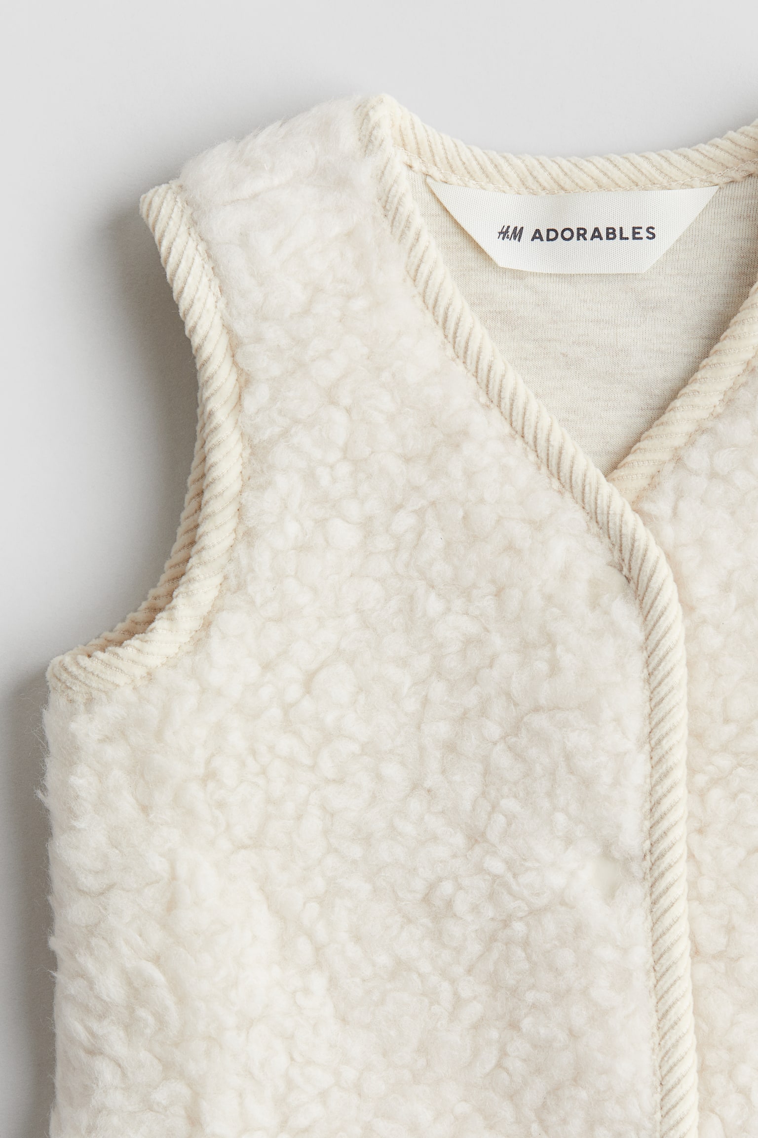 Детский жилет H&M Wool-Blend Teddy Fleece Vest, цвет: Кремовый — фото 5