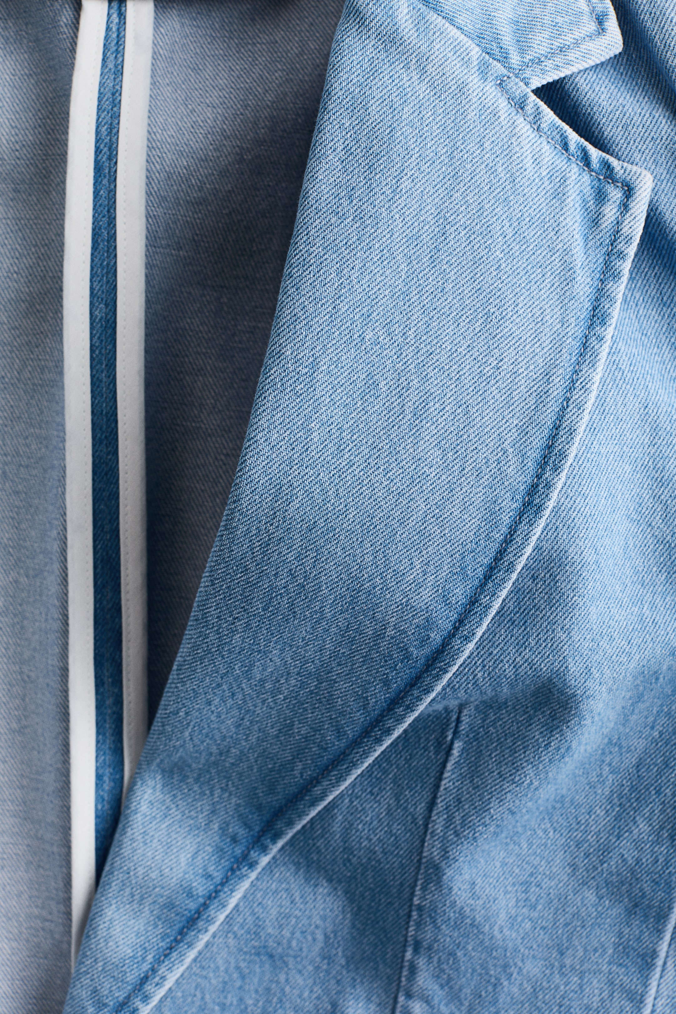 Gathered-Sleeve Denim Jacket