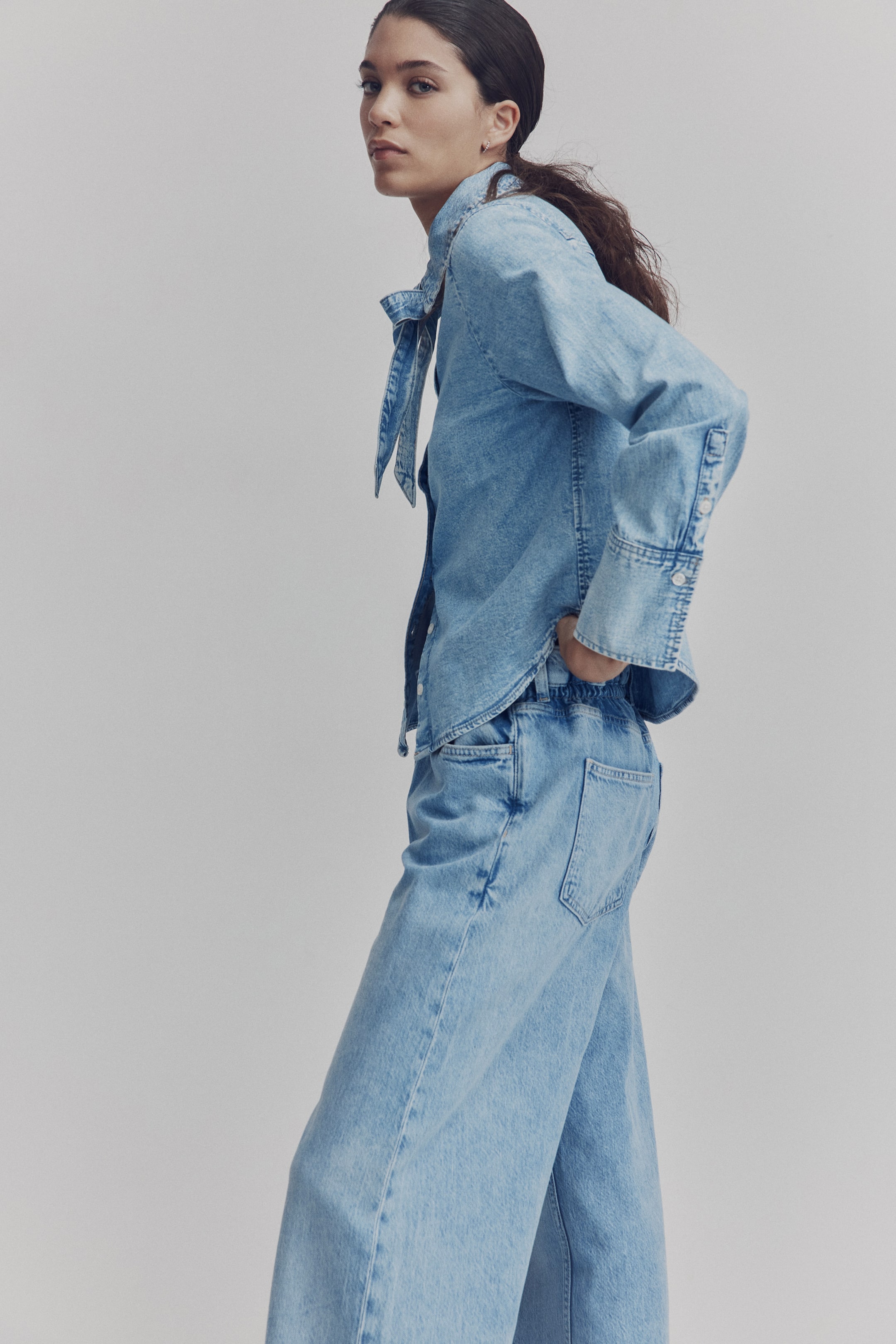 查看大圖: 配腰帶紙袋造型腰圍牛仔褲 - 淺丹寧藍 - Ladies | H&M HK 4