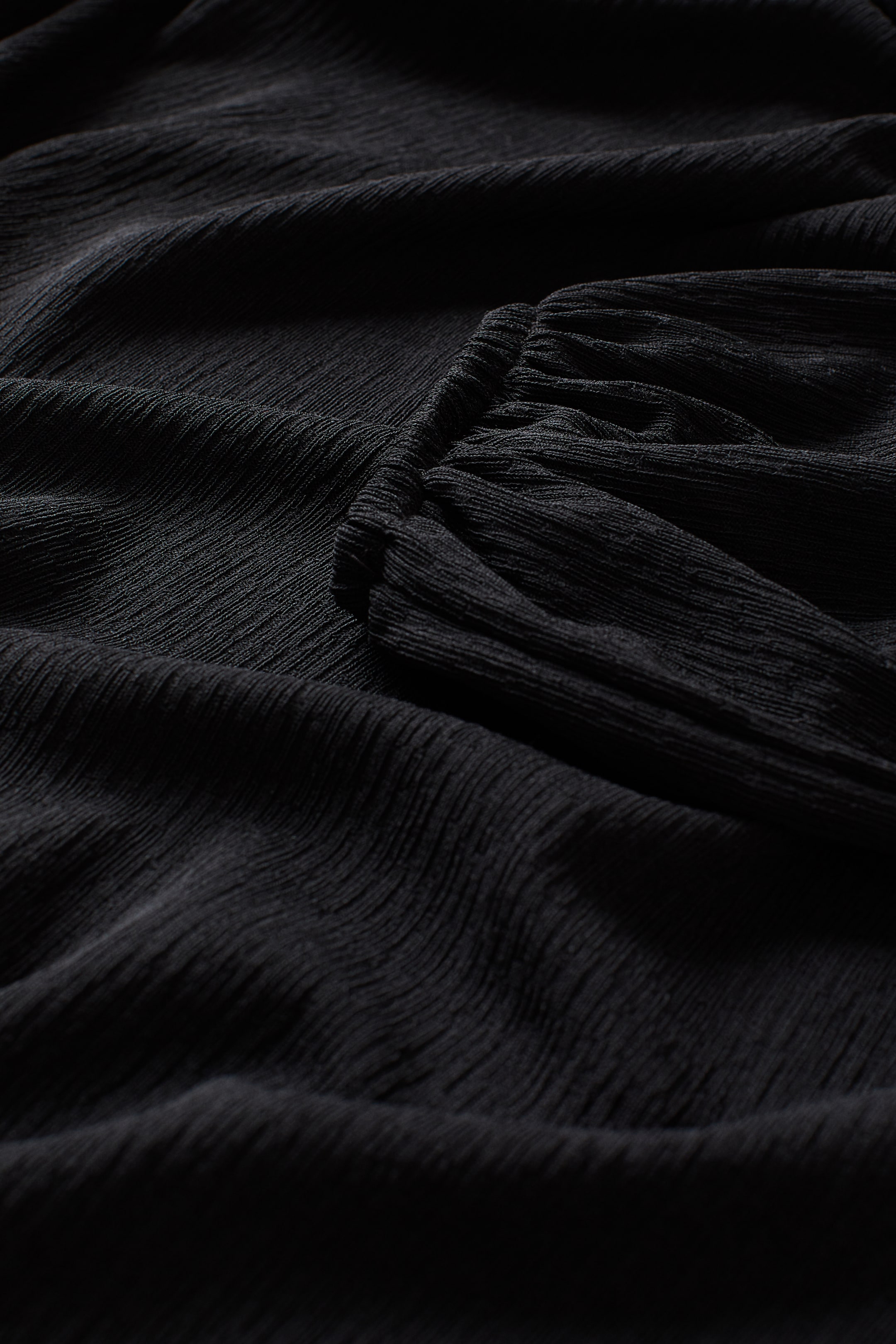 Grösseres Bild ansehen: Bluse mit Bindekragen - Schwarz - DAMEN | H&M CH 2