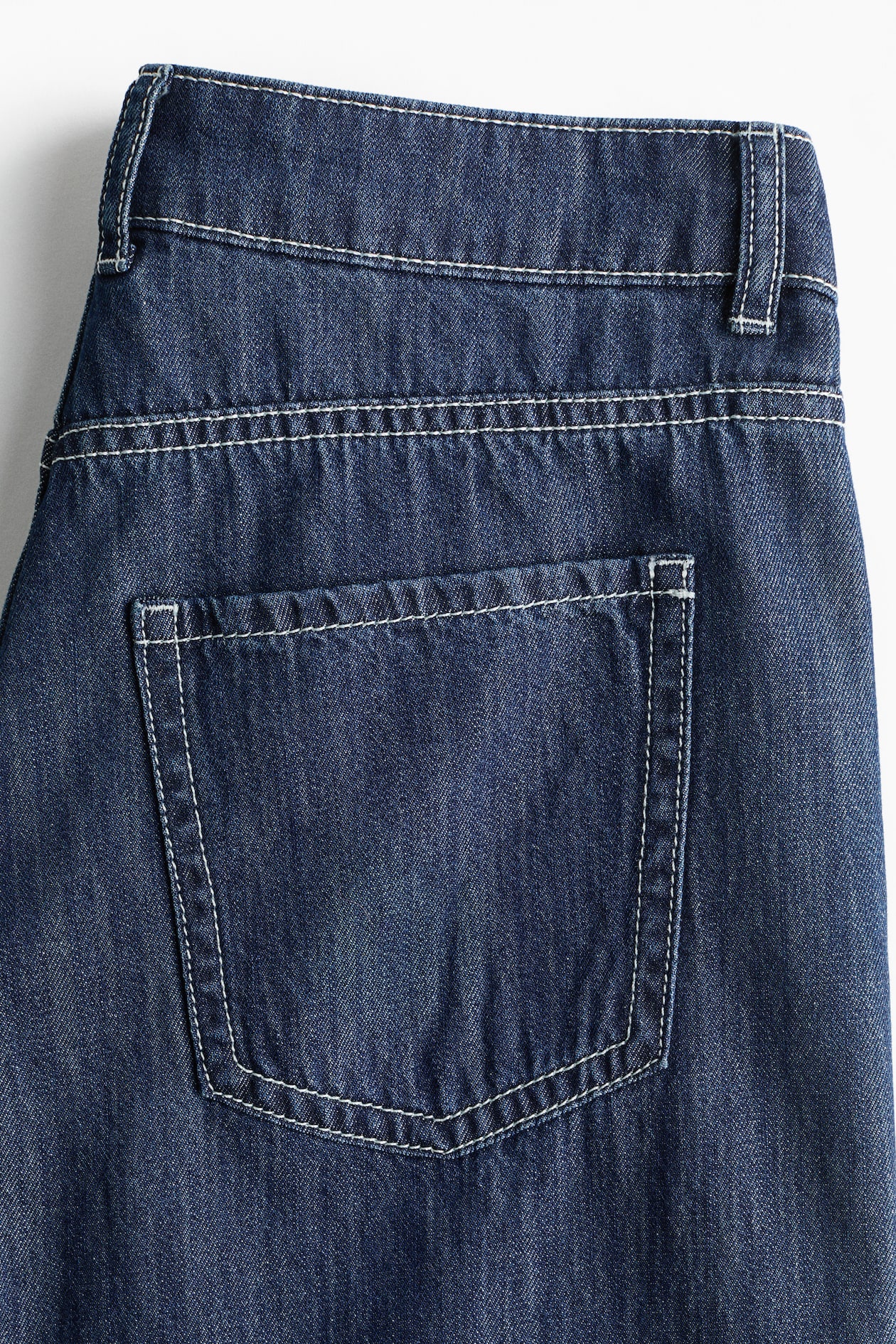 Wide-Leg Regular Waist Jeans - image 5