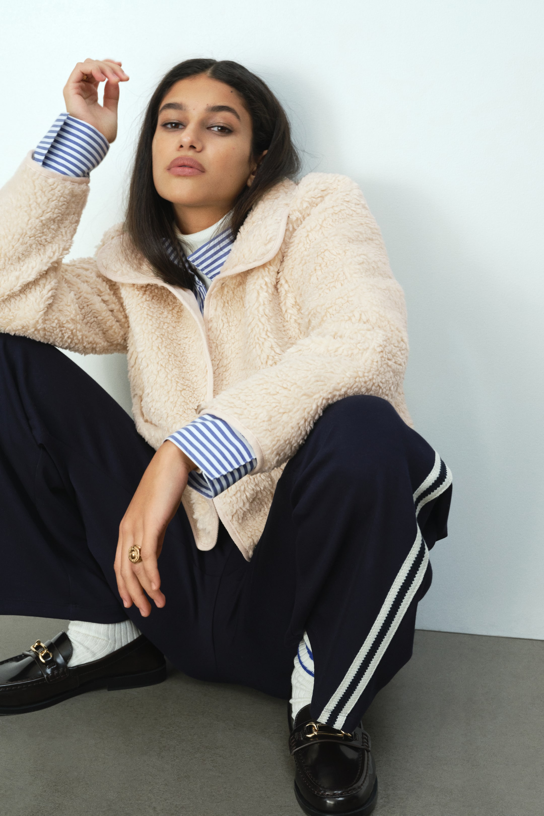 View larger image: Collared teddy jacket - Light beige - Ladies | H&M IN 1