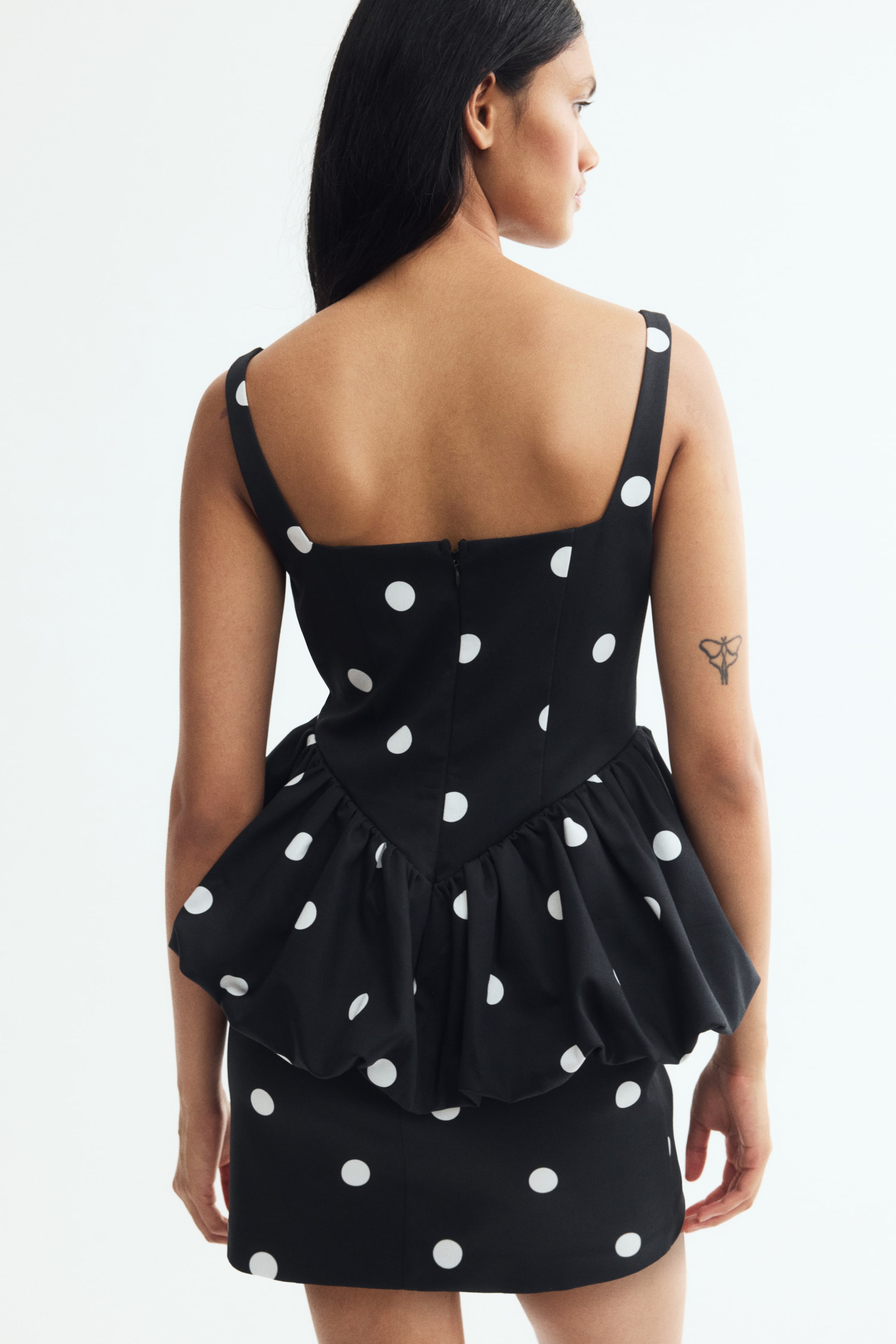 Robe imprimée avec basque
